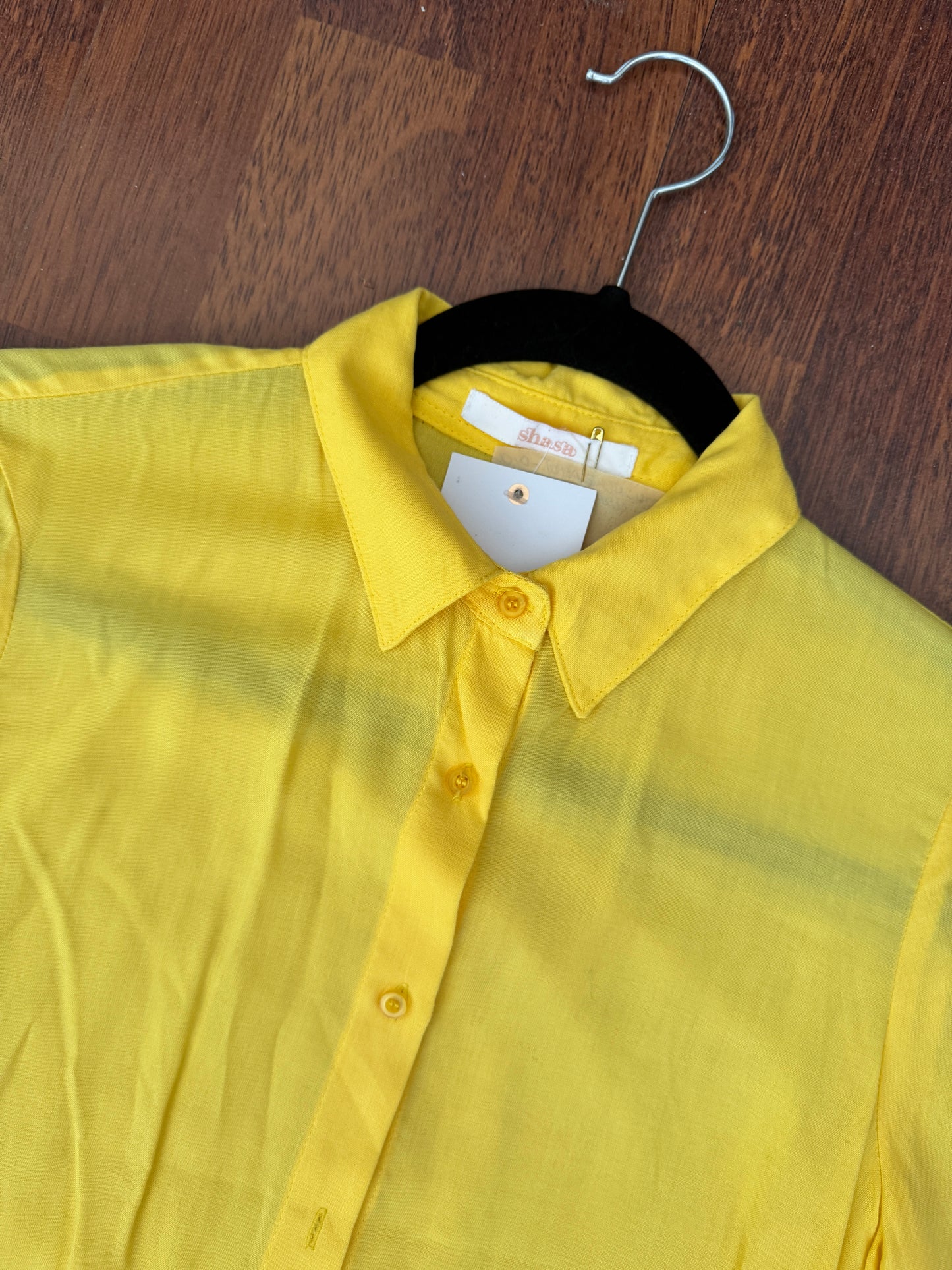Camisa amarilla, Talla M, slim fit, Mujer, Shasa