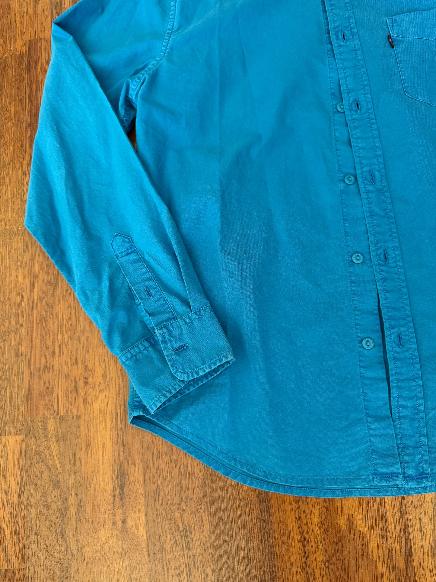 Camisa color turquesa, 1 bolsillo, Talla M, standard fit, Mujer, Levi’s