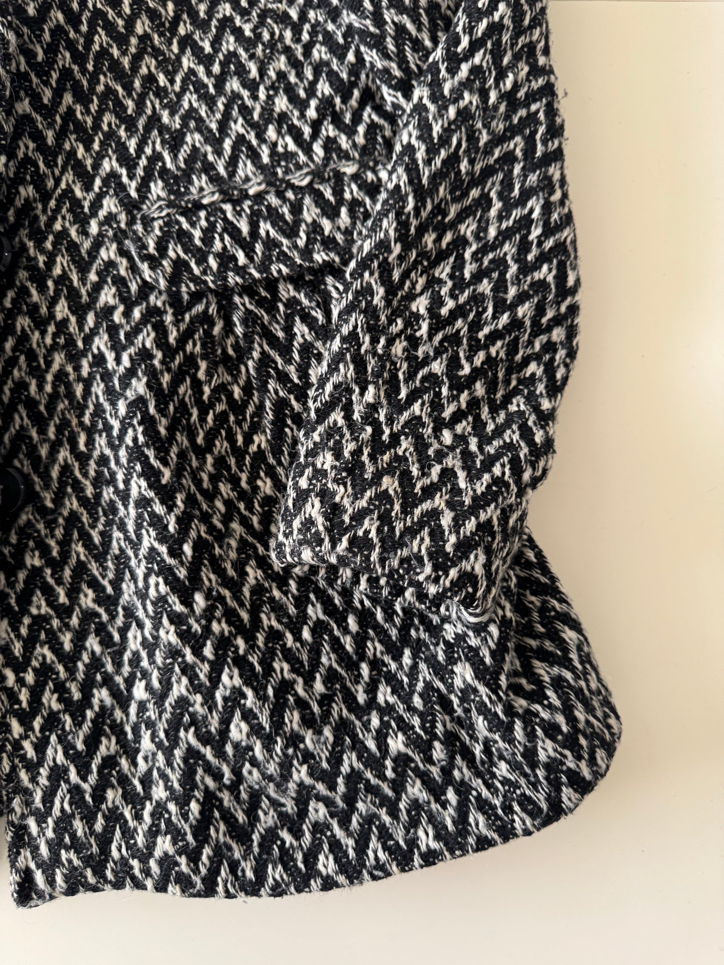 Abrigo de tweed negro con blanco, Talla 10, Mujer, Kenneth Cole