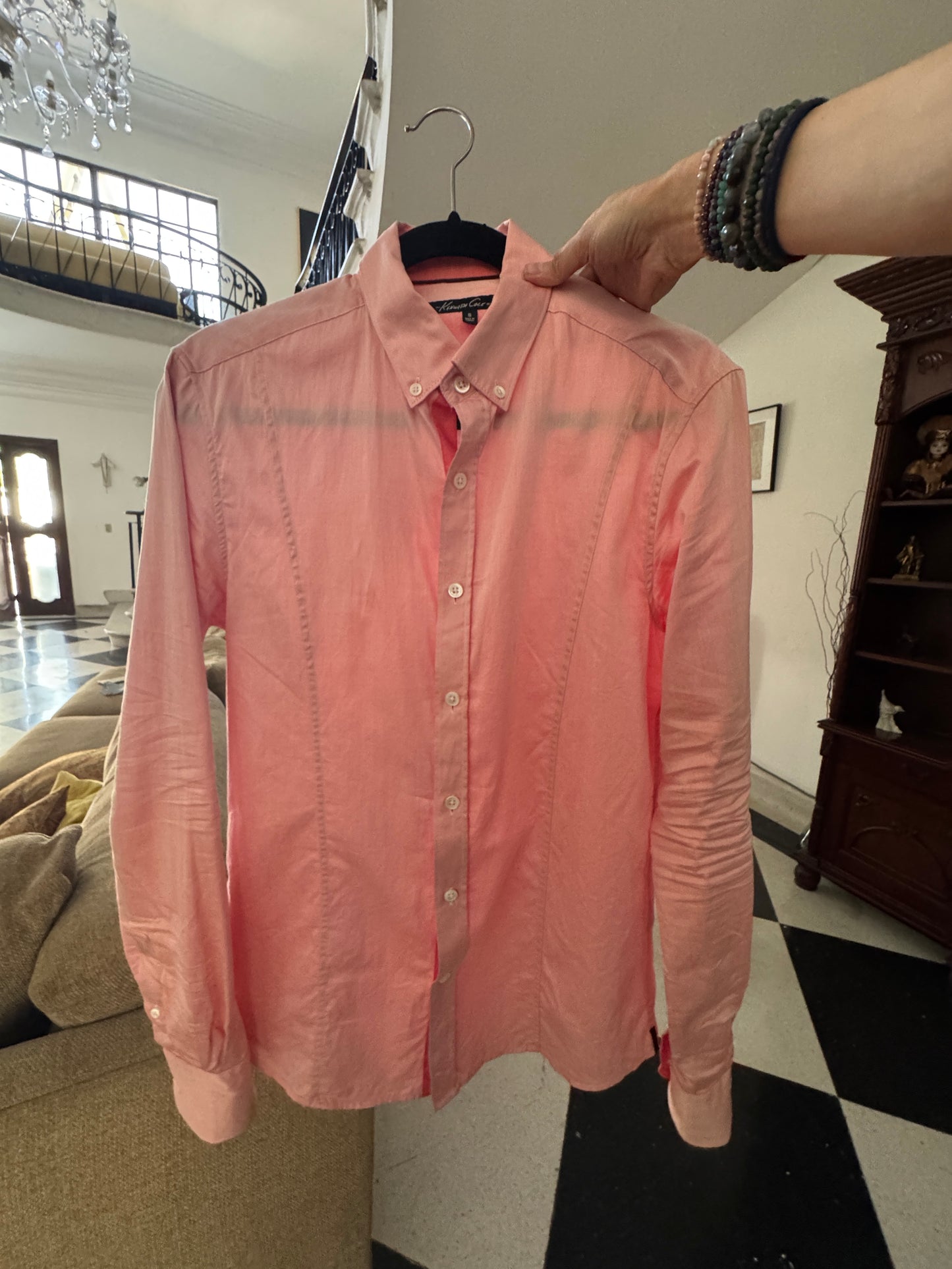 Camisa salmón con puños naranjas, Talla S, Hombre, Kenneth Cole