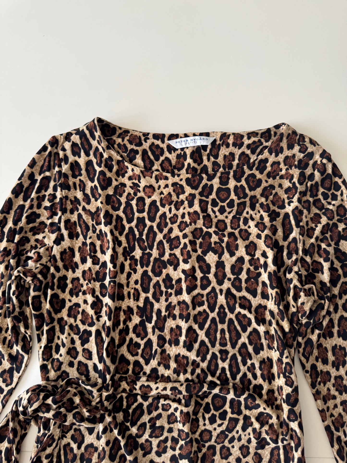 Vestido animal print cafe, Talla S/M Petite, Mujer, Peter Nygard