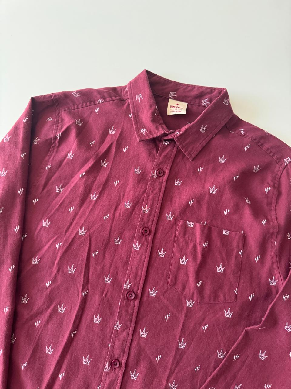 Camisa guinda estampada, Talla XL, Hombre