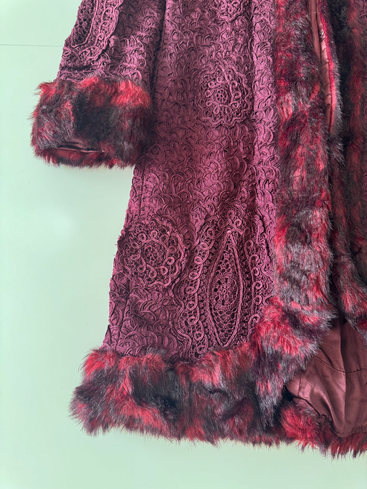 Abrigo largo color vino, Talla 10, Mujer, Sue Wong