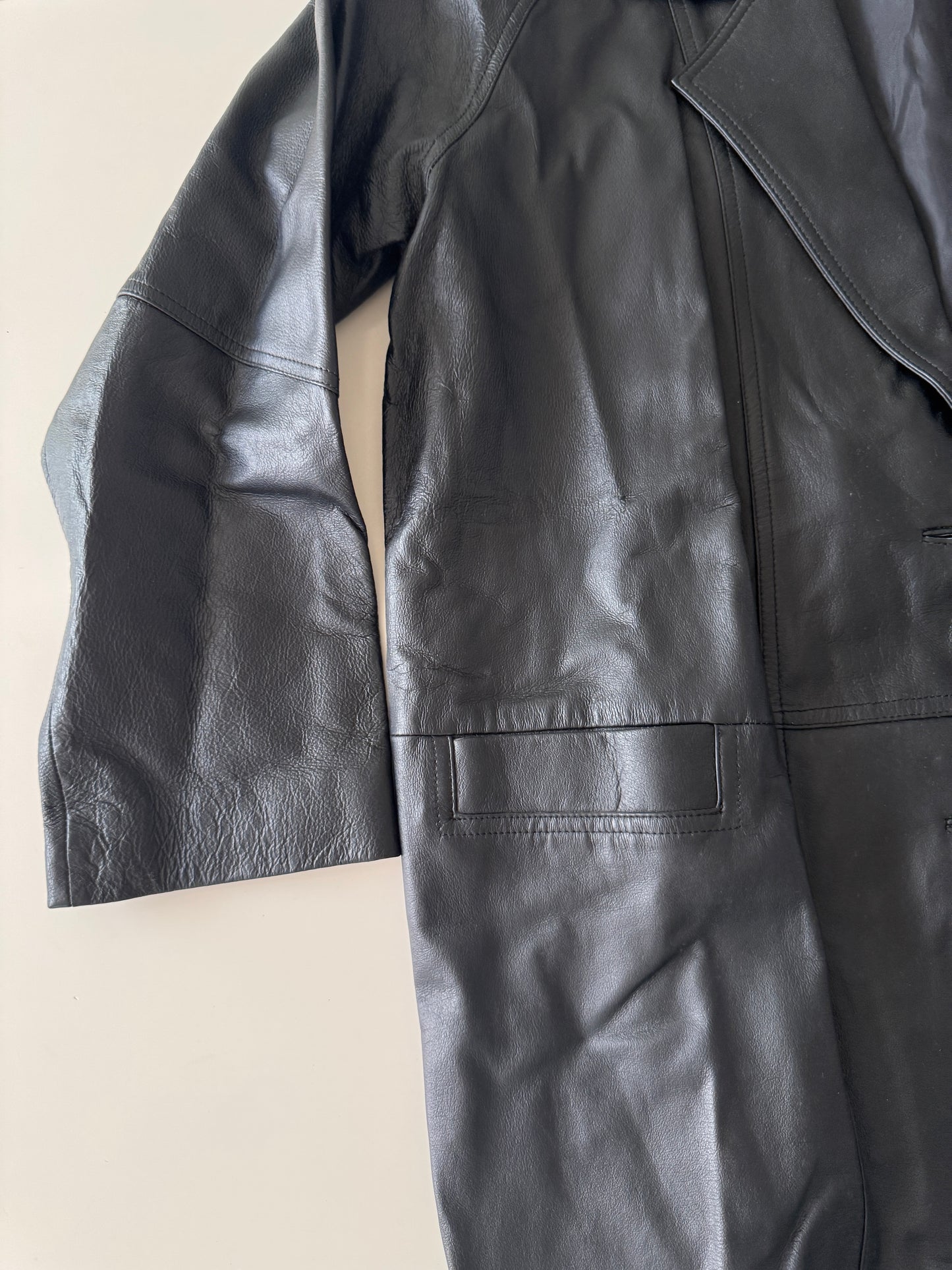 Gabardina negra de piel, Talla L, Mujer, Tribeca Studio