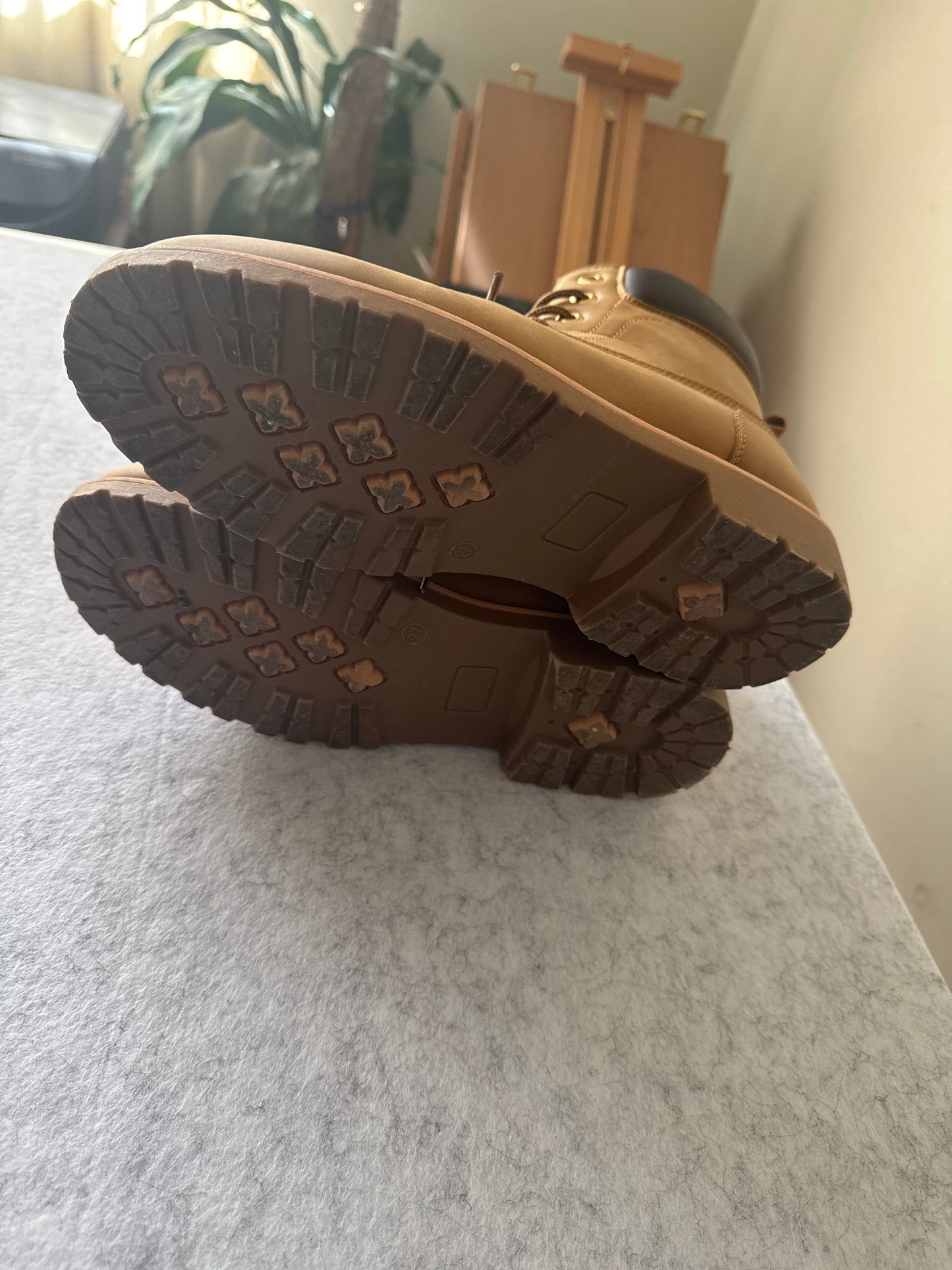 Botas tipo montaña beige, Talla 27mx, Cuidado con el perro, Hombre