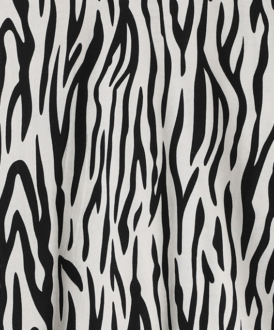 Playera crop animal print, Talla S, Mujer