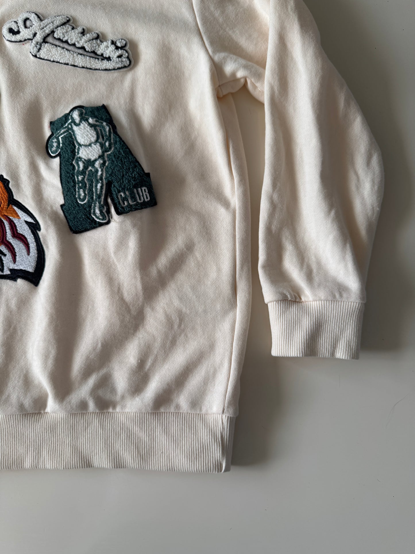 Sweater con parches, Talla 8 años, Weekend, Niño