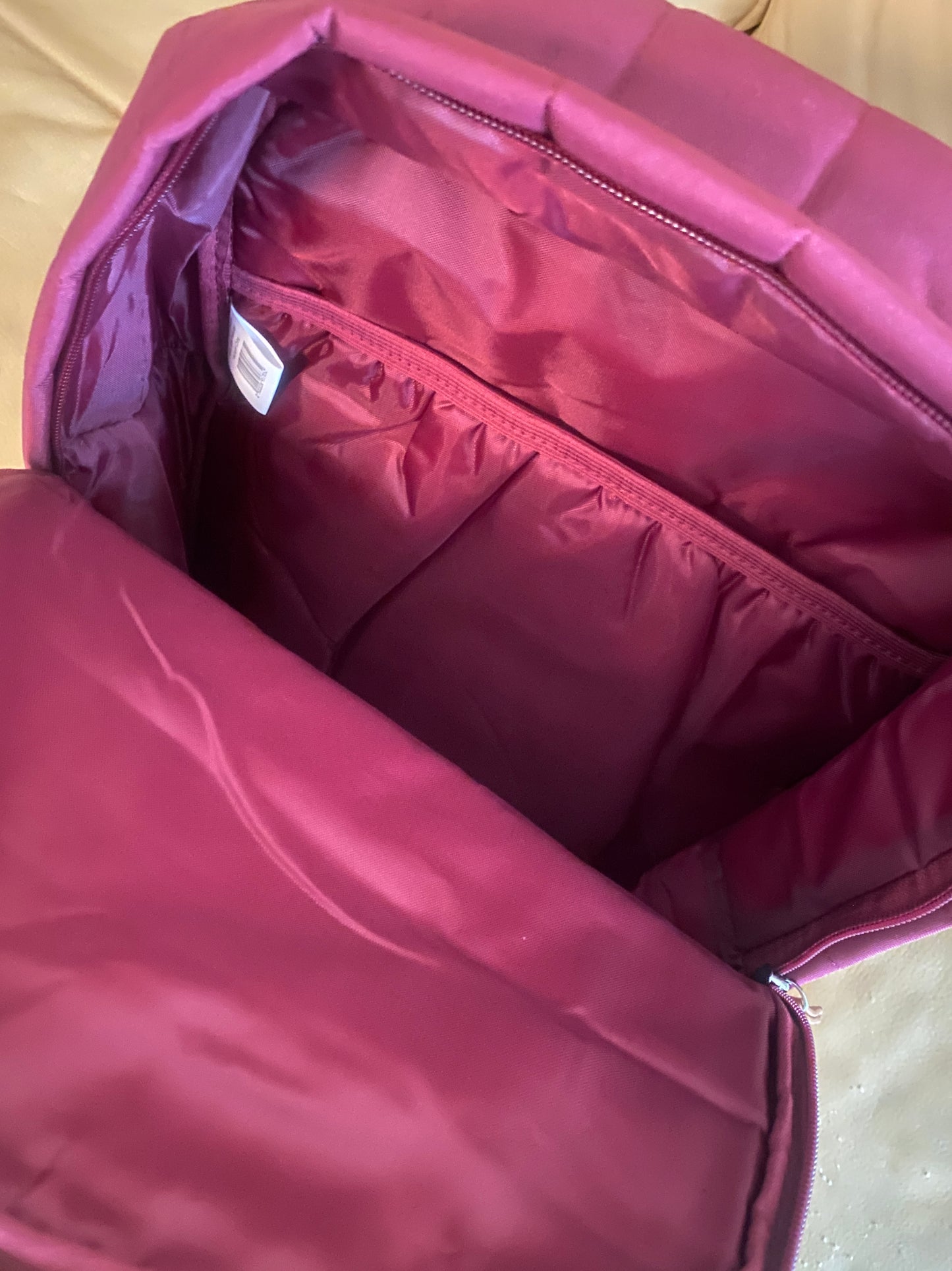 Mochila color guinda, Unisex