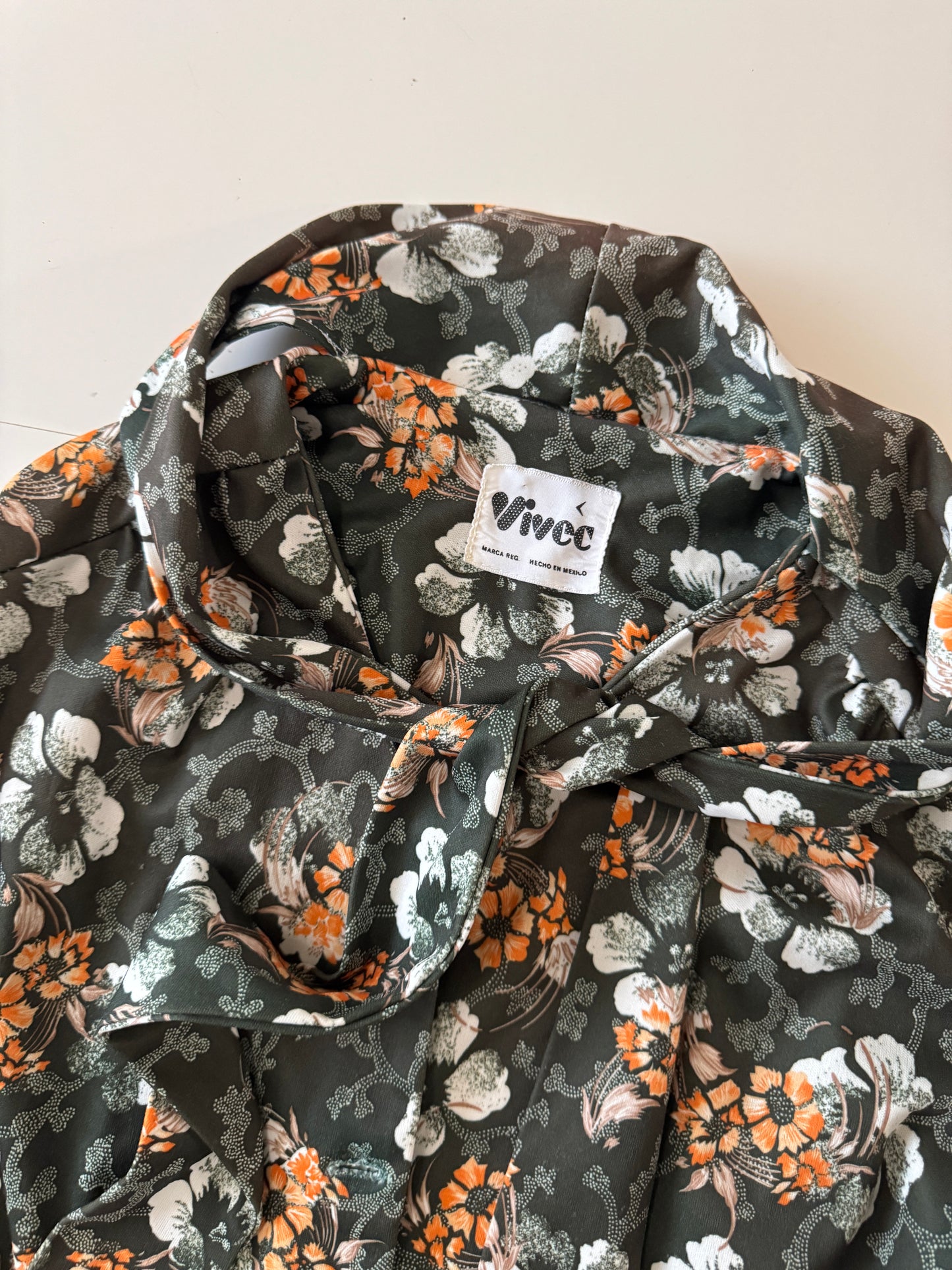 Blusa camisera vinage estampada, Talla S, Mujer
