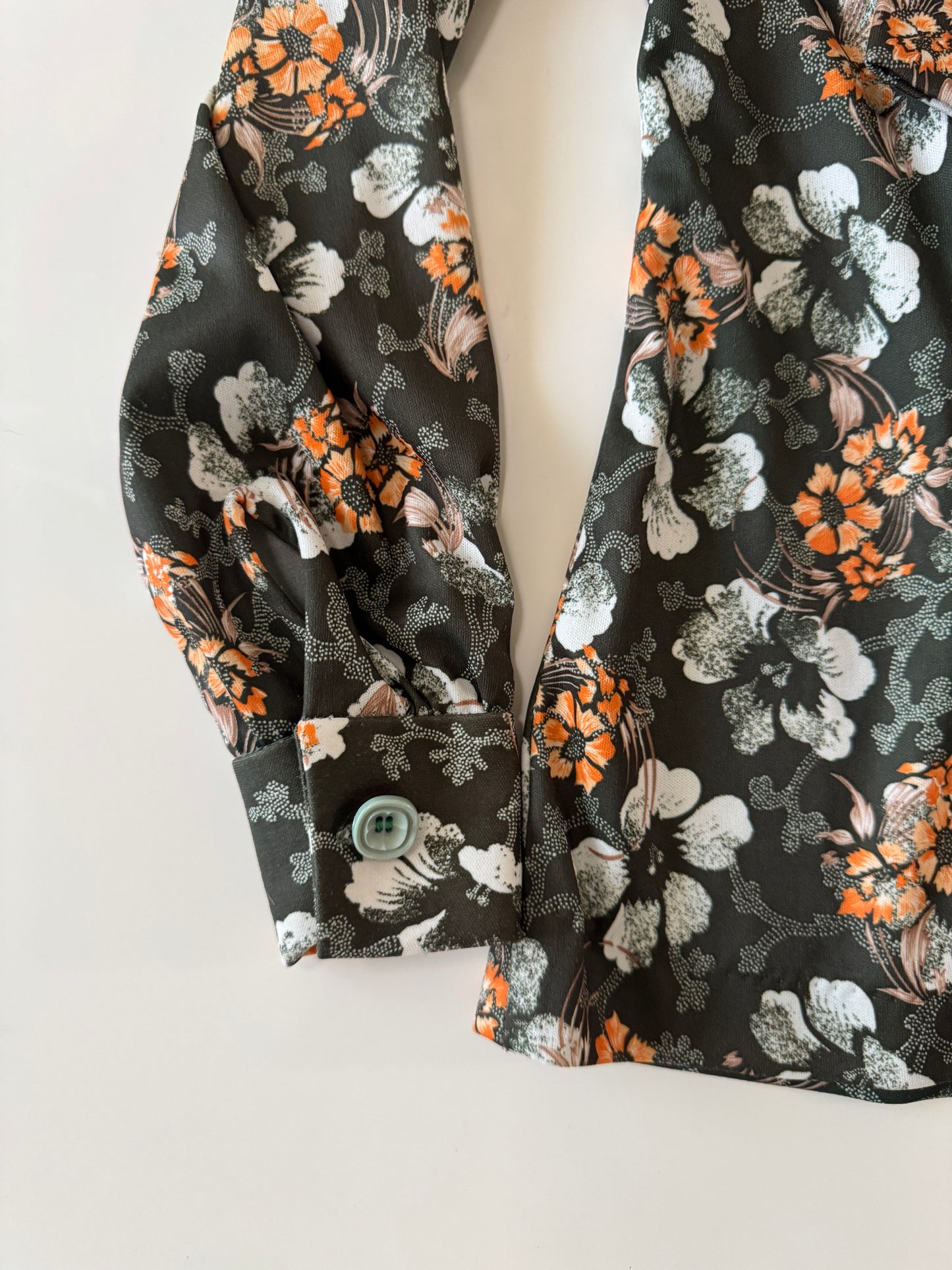 Blusa camisera vinage estampada, Talla S, Mujer