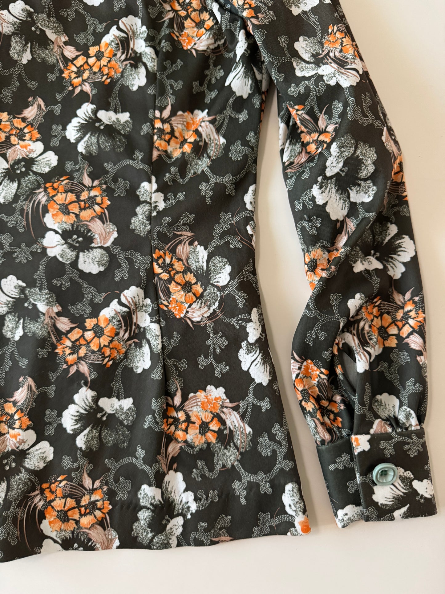 Blusa camisera vinage estampada, Talla S, Mujer
