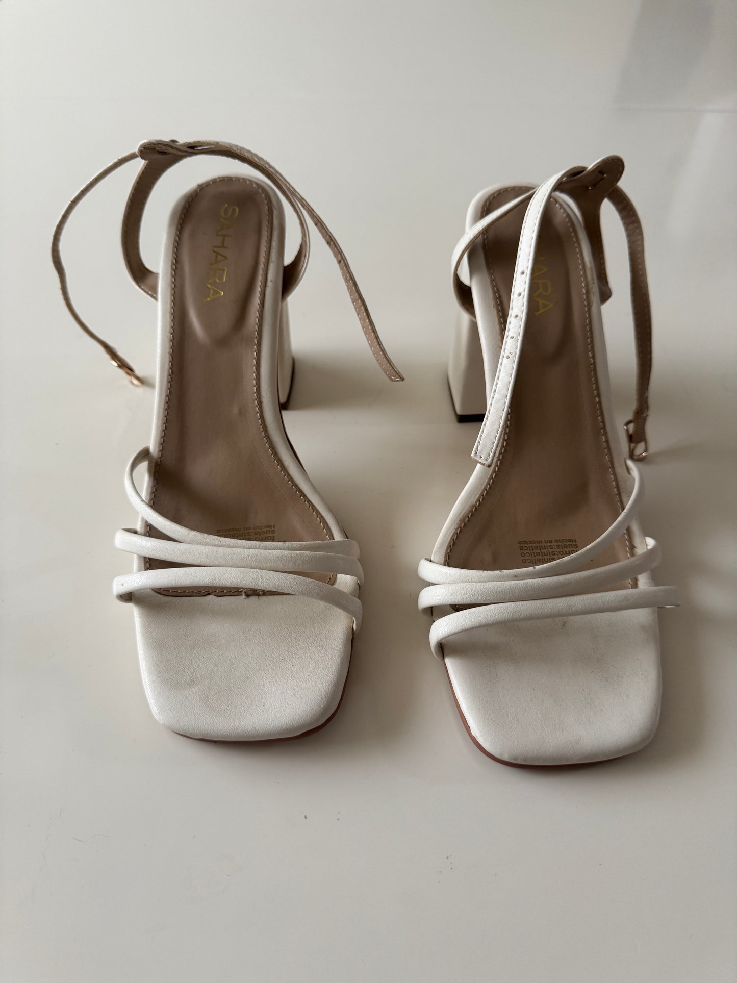 Sandalias blancas de tiras, Talla 25Mx, Mujer