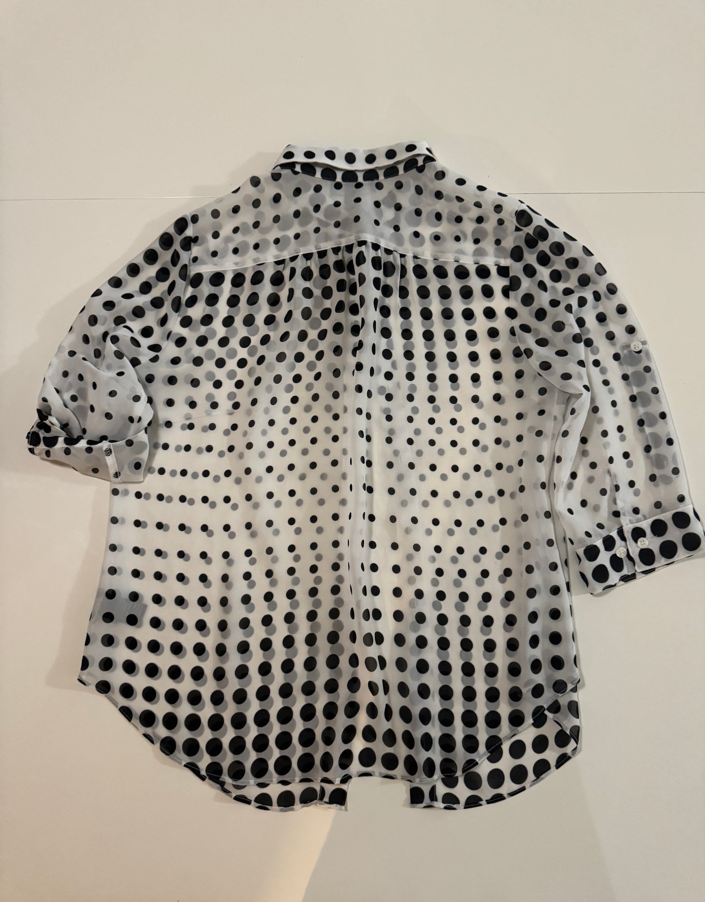 Camisa de lunares, manga 3/4, Talla PM, Mujer