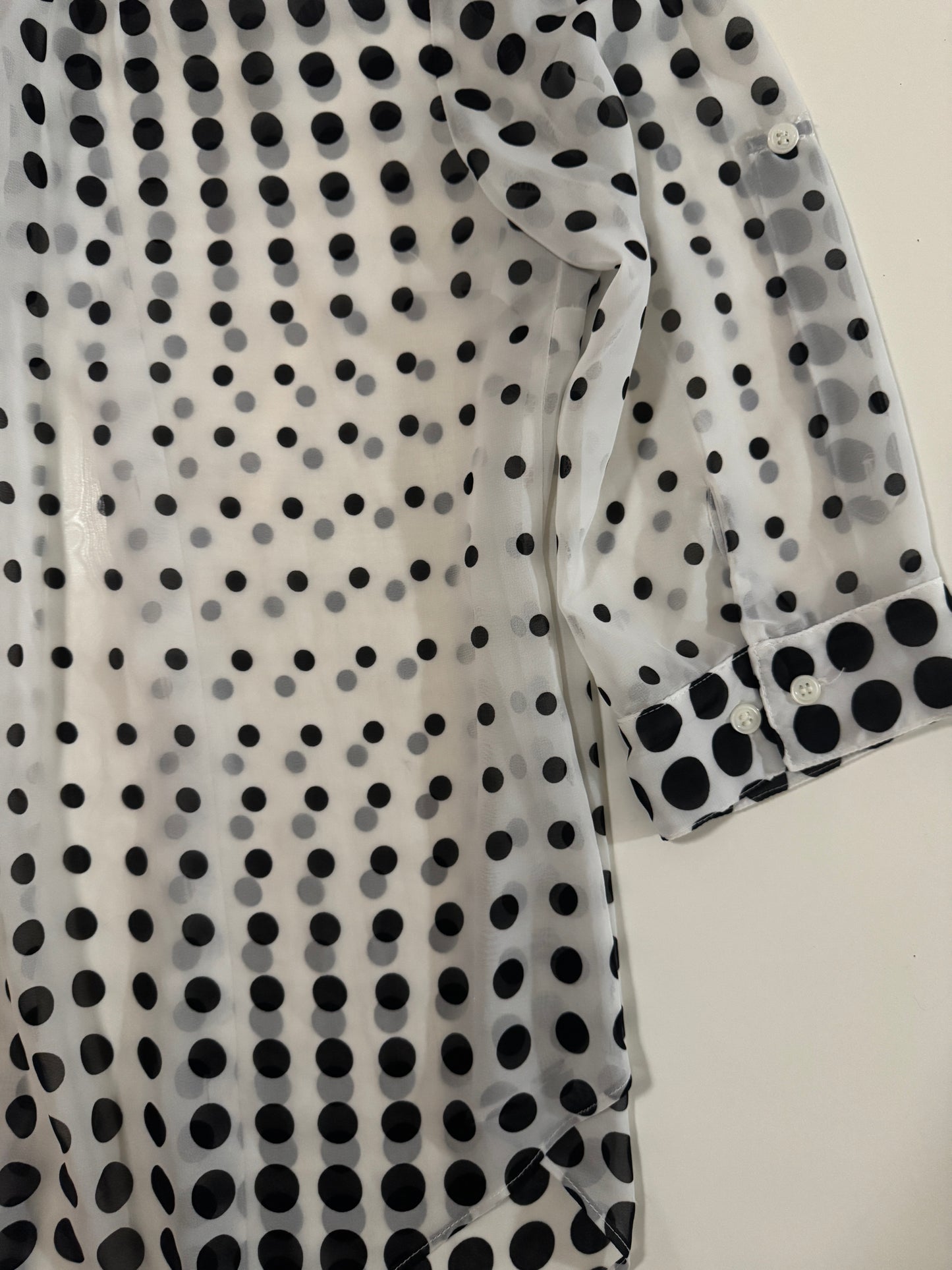 Camisa de lunares, manga 3/4, Talla PM, Mujer