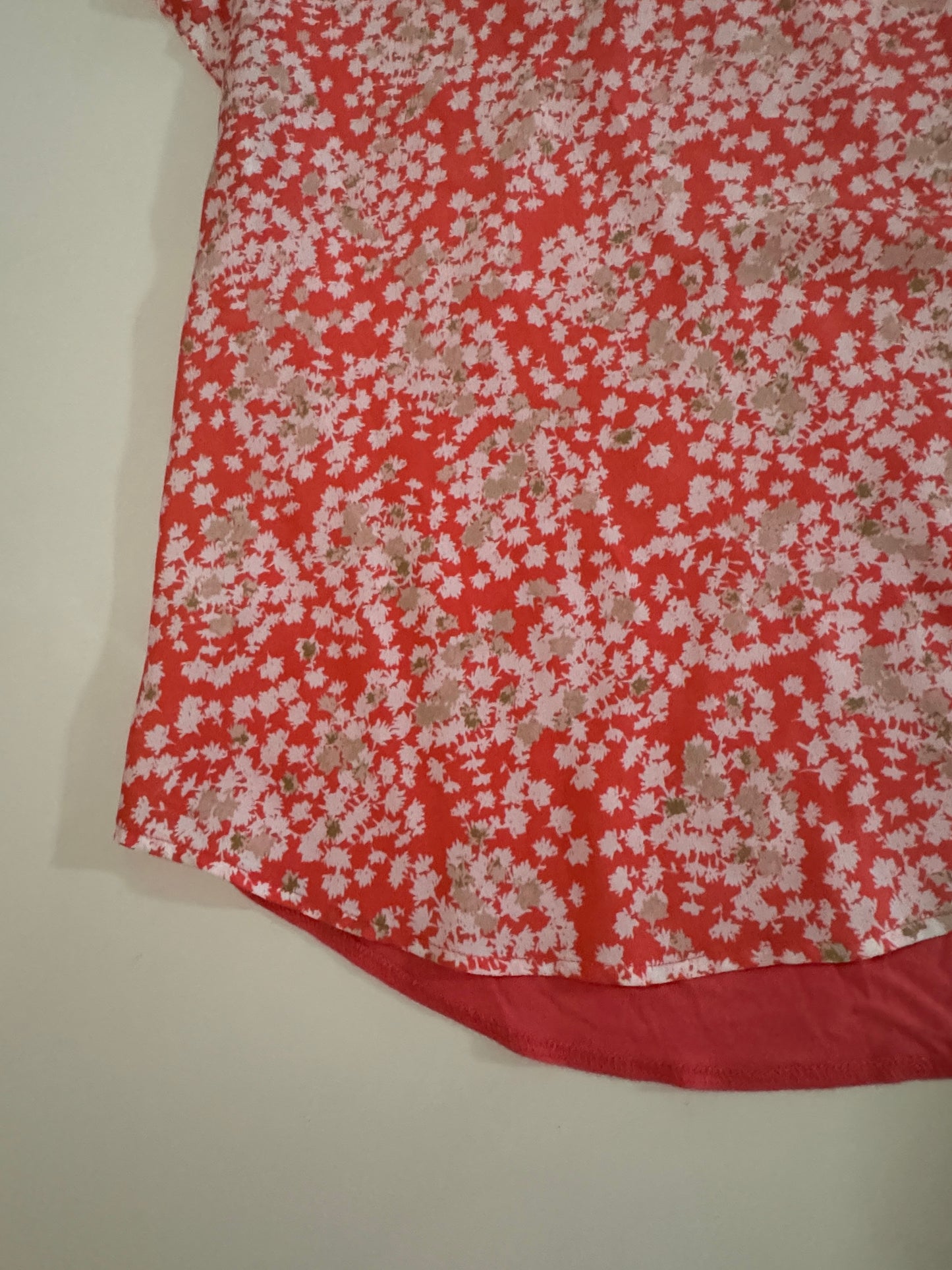 Blusa flores estampada, espalda de jersey, Talla M, Mujer