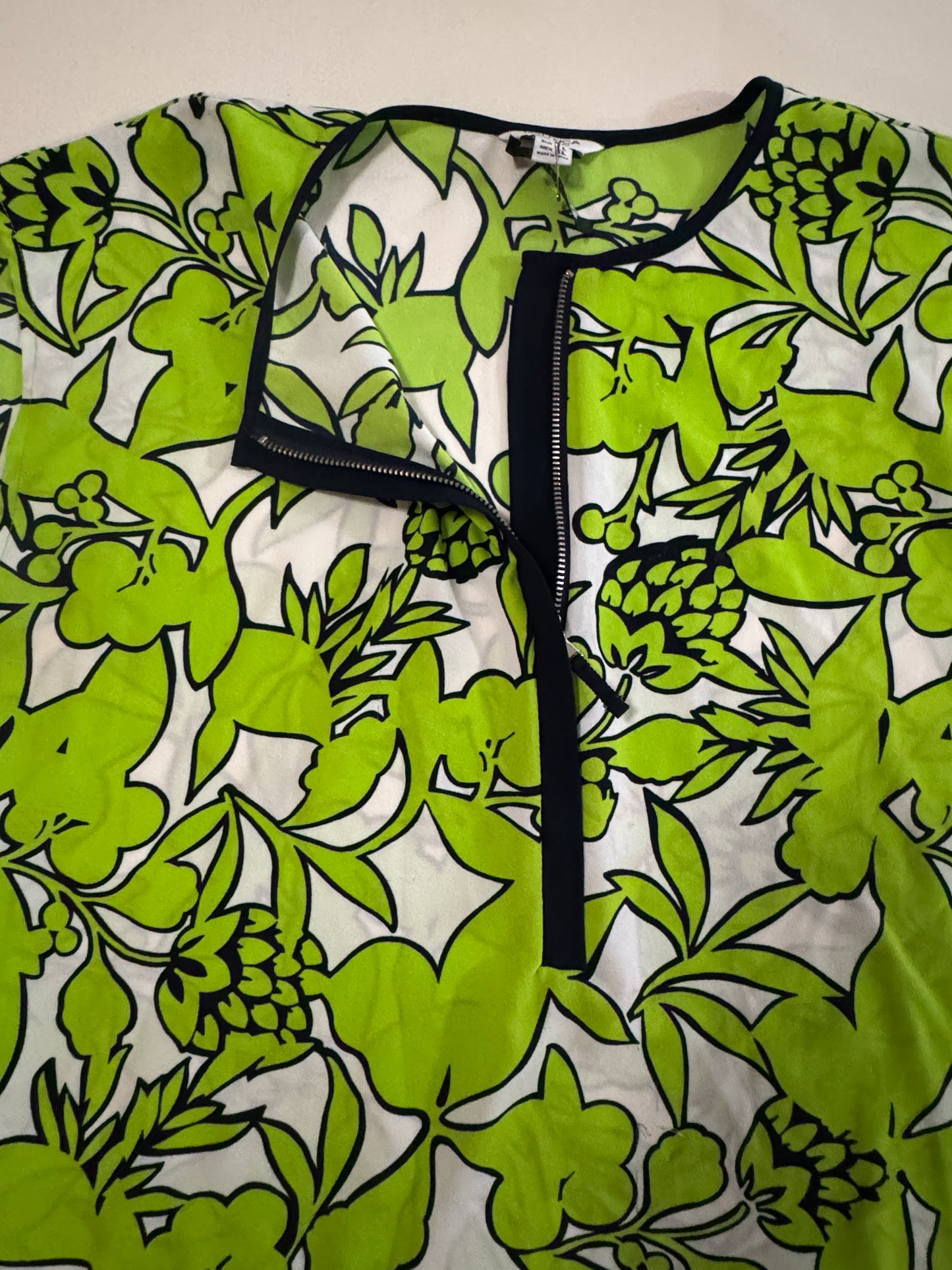 Blusa estampada verde con cierre al frente, Talla M usa, L Mx, Mujer