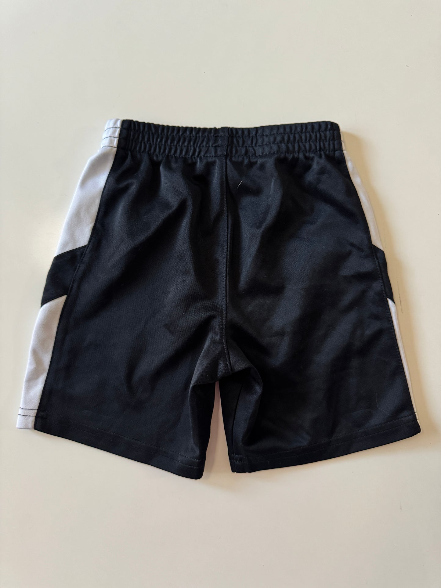 Shorts deportivos negros, Talla 3 años, Niño, Nike