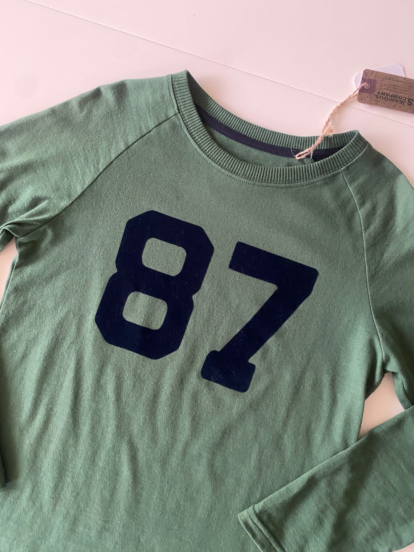 Playera manga larga, numero de terciopelo, Talla M 12 años, Niño
