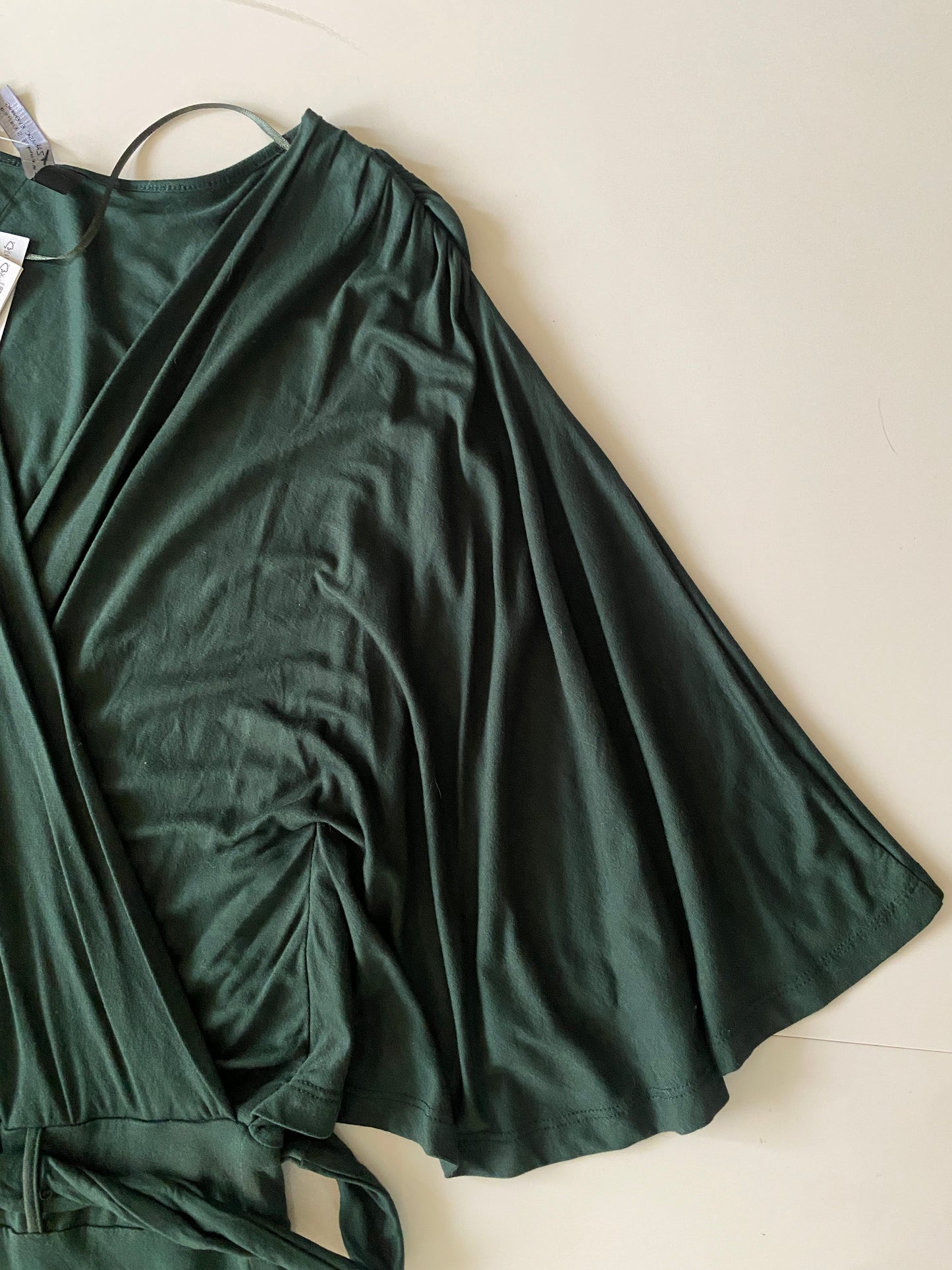 Vestido verde manga muercielago, stretch, Talla S, Mujer
