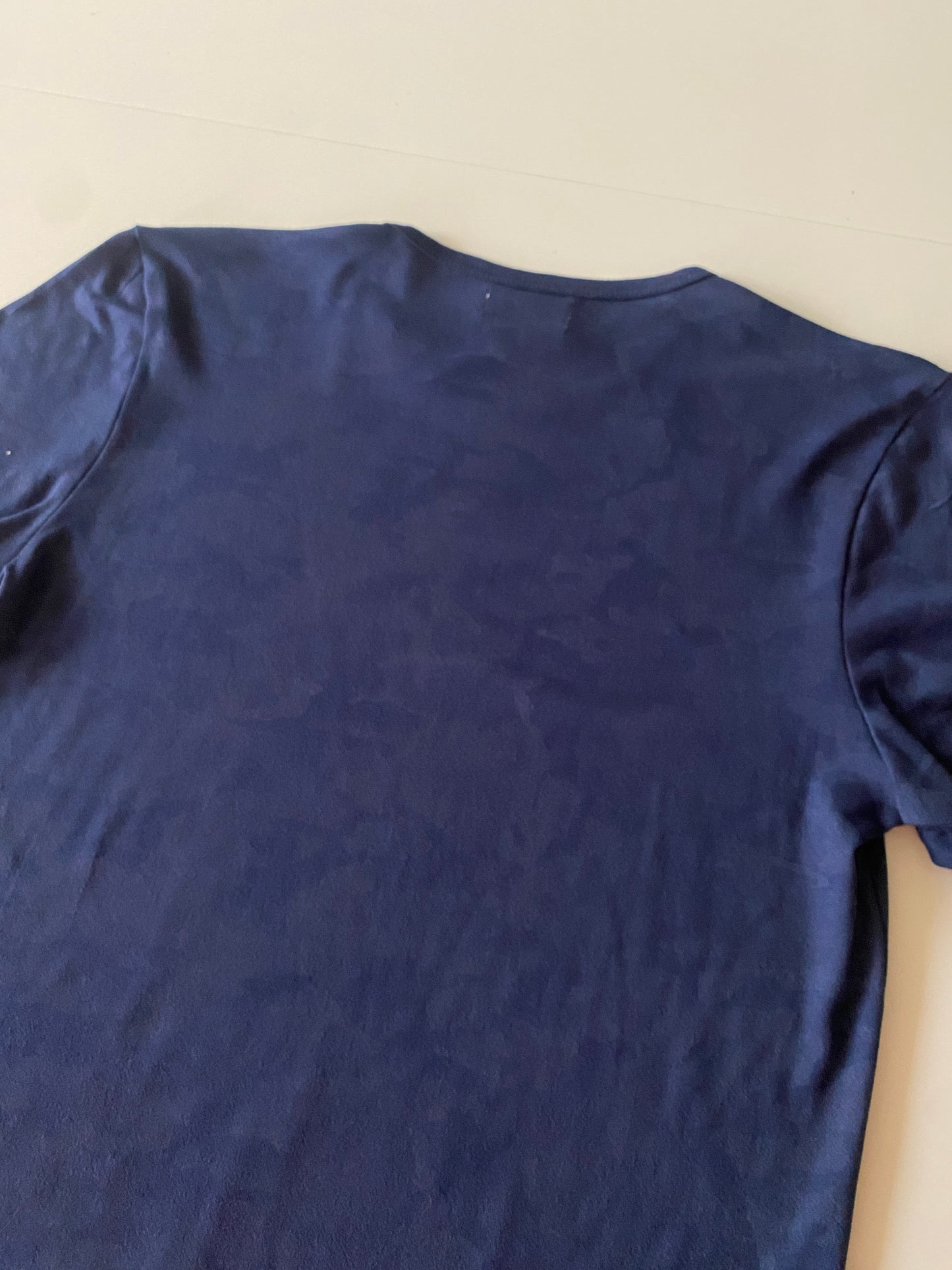 Playera deportiva, estampado camuflaje azul, Talla S, Hombre