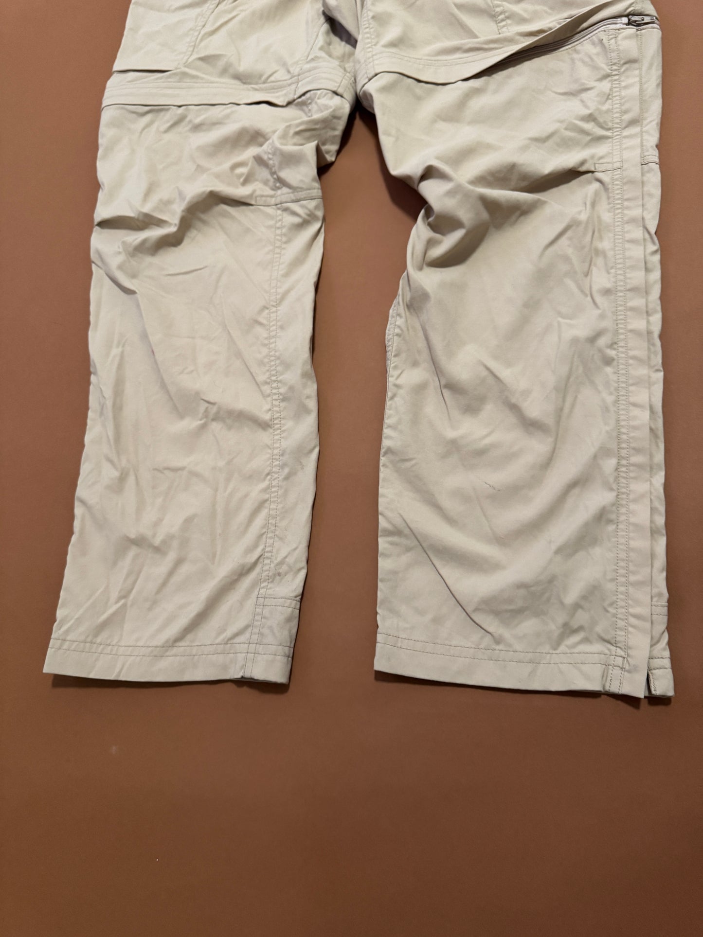 Pantalones convertibles beige, Talla 12 juvenil, S hombre, REI co op