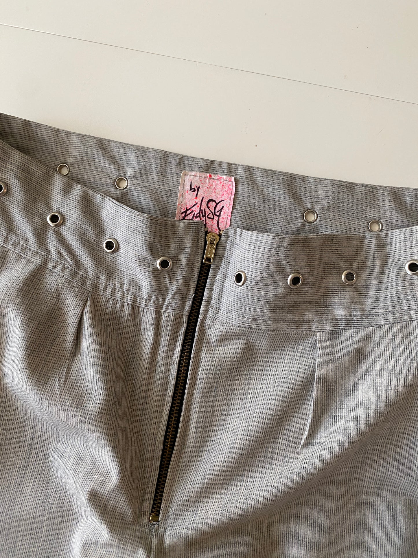 Pantalones capri de diseño mexicano, Talla 26, Mujer