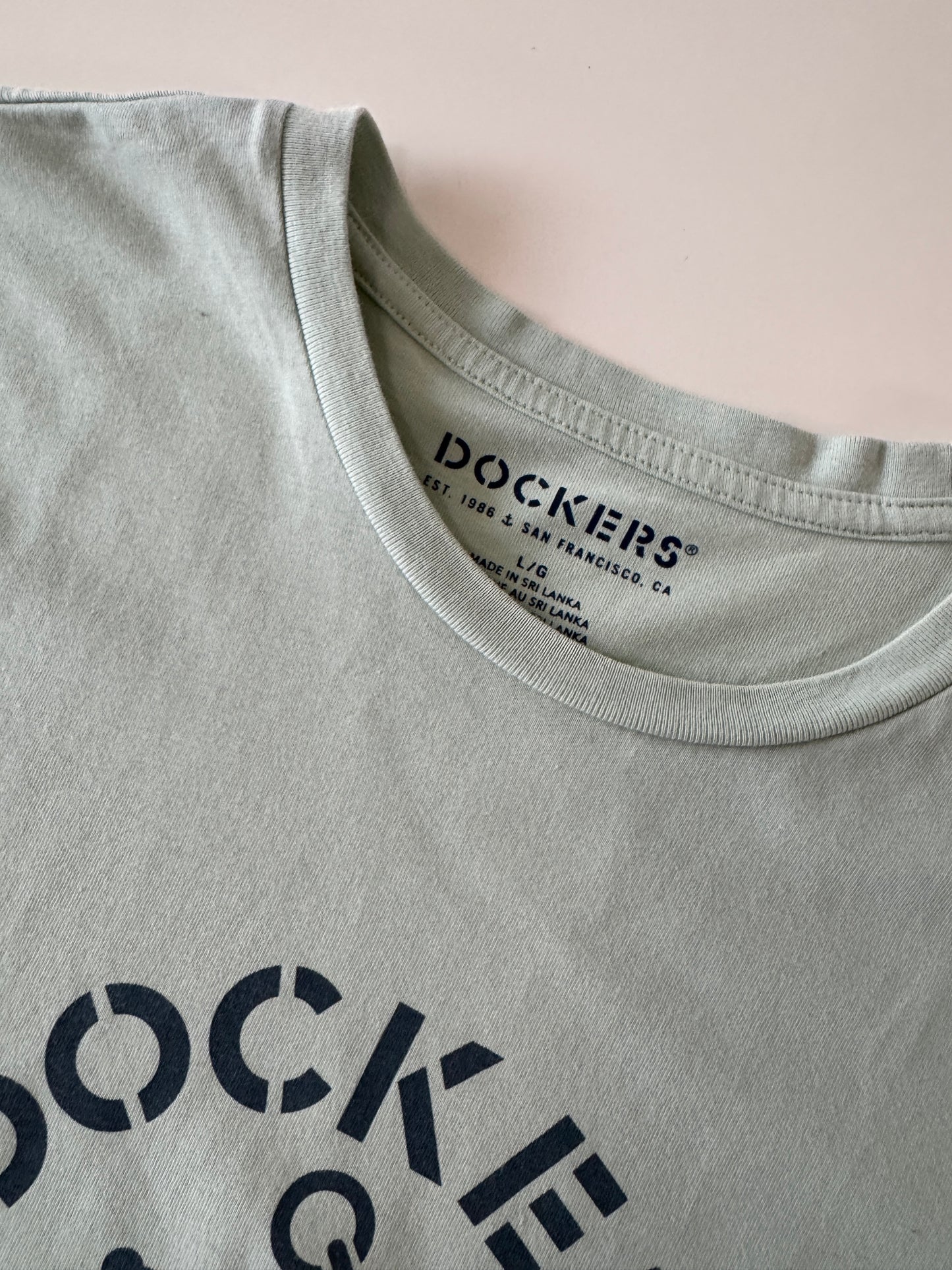 Playera verde estampado al frente, Talla L, Hombre, Dockers