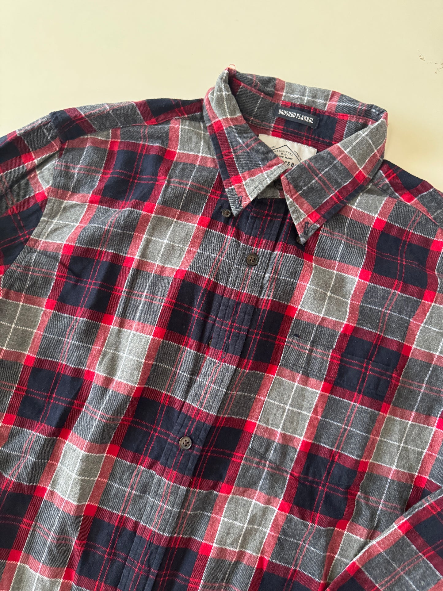 Camisa de franela gris con rojo, Talla M, Hombre, St. John's Bay