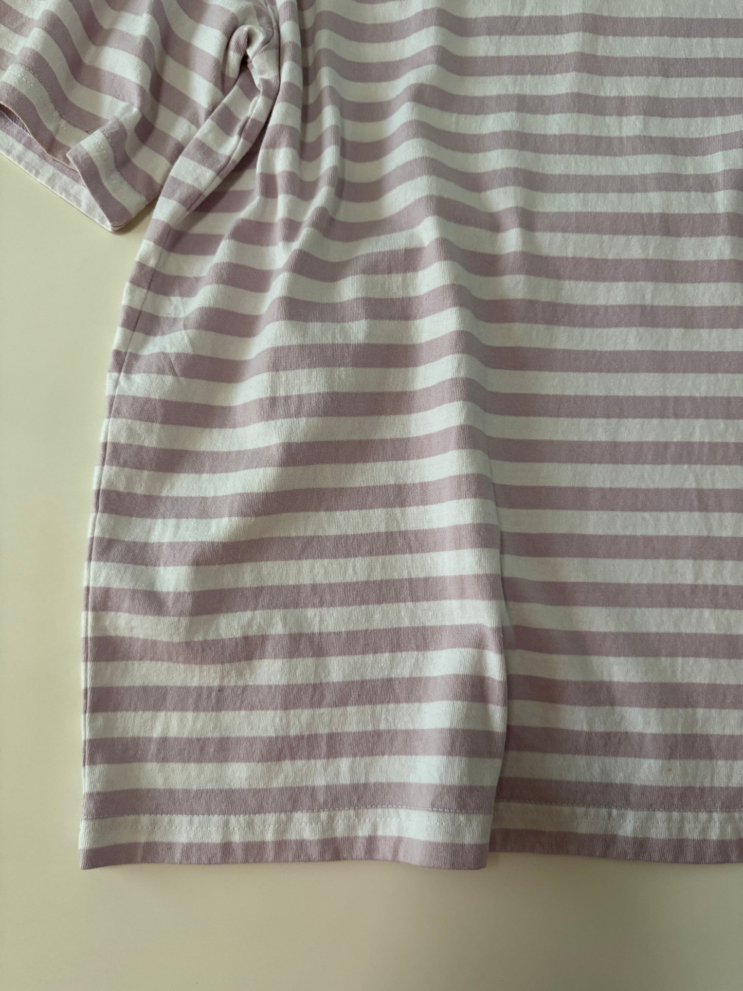 Playera rayas lila, Talla L, Relaxed Fit, Hombre