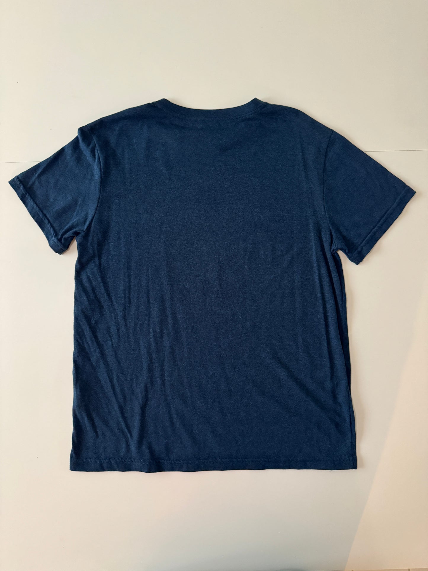 Playera estampada azul marino, Talla M, Hombre