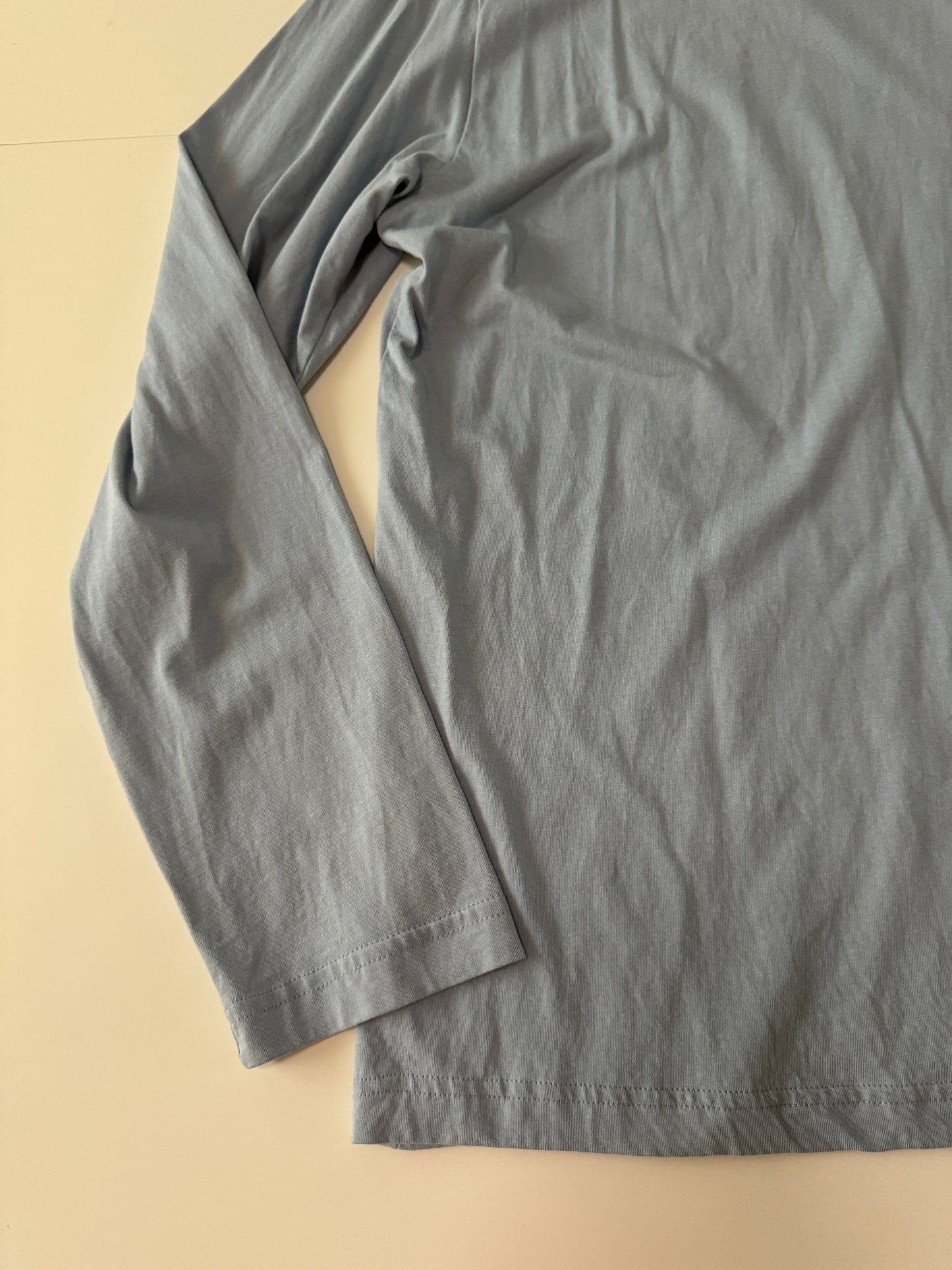 Playera celeste manga larga, Talla M, Regular Fit, Hombre