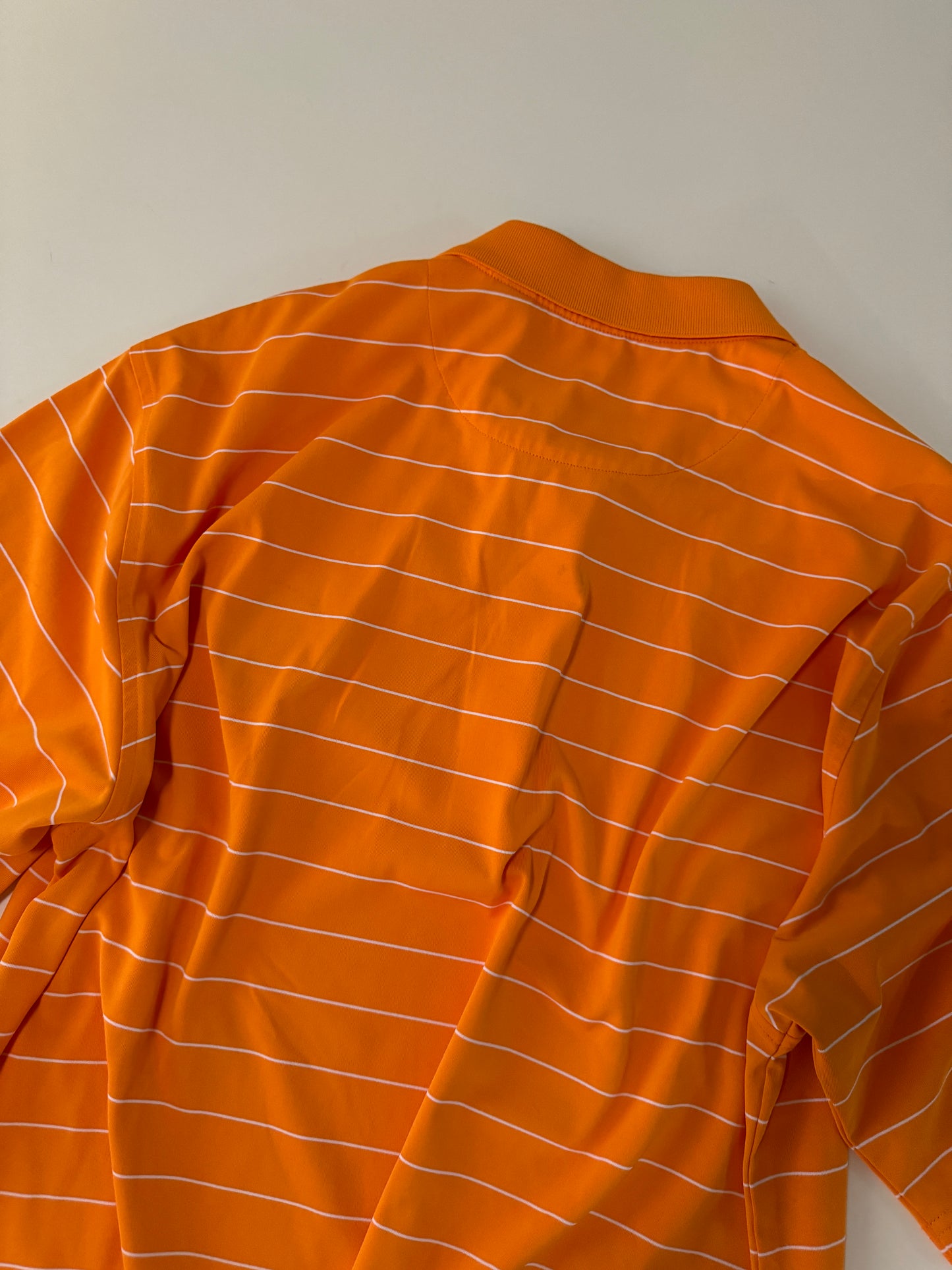 Polo naranja bordada, Talla XL, Hombre