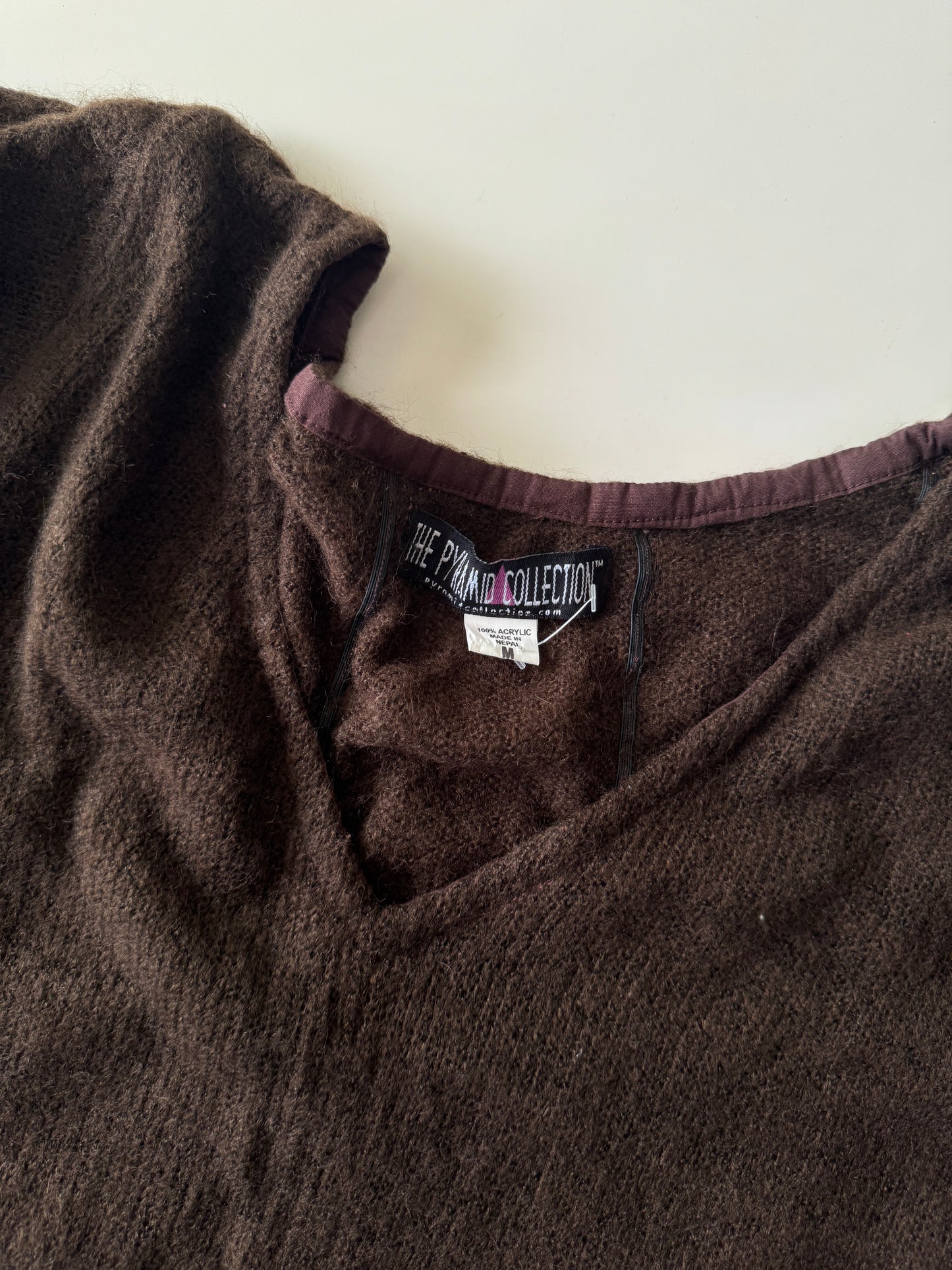 Sweater cafe tejido Y2K, Talla M, Mujer, The Pyramid Collection