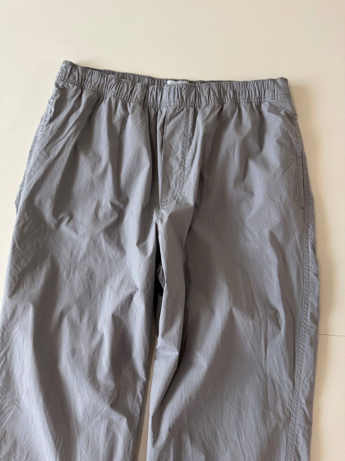 Pantalones grises relajados, Talla M, Hombre, H&M