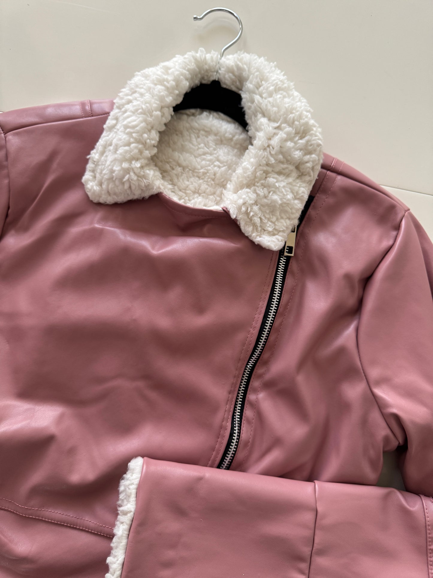 Chaqueta de vinipiel rosa, Talla XS, Mujer