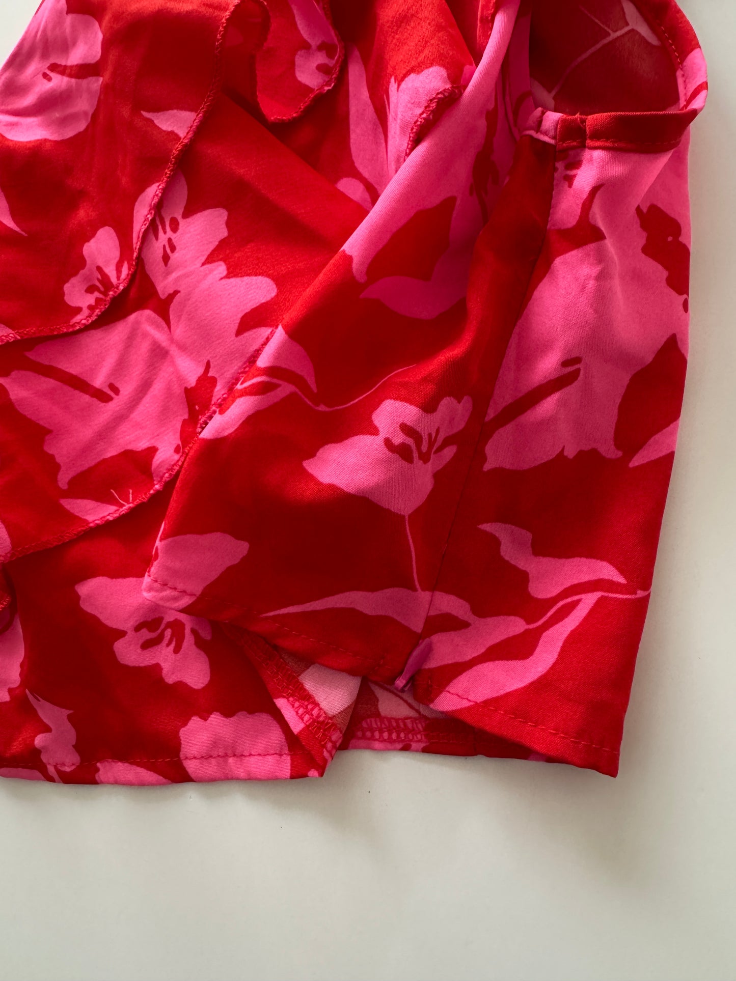 Crop top estampado con holanes, Talla L, Mujer, Shein