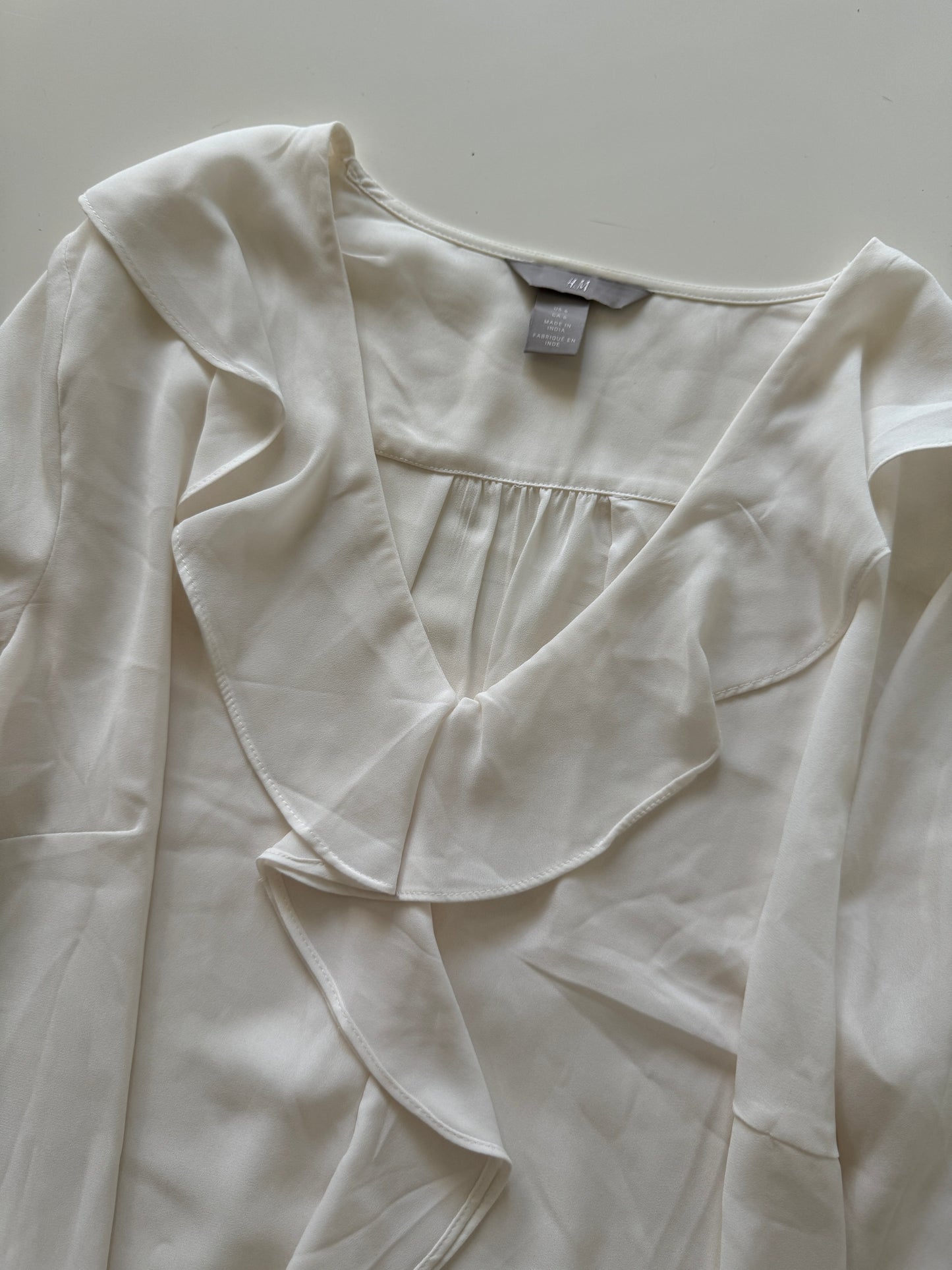 Blusa con escarolas, Talla M, 6, Mujer