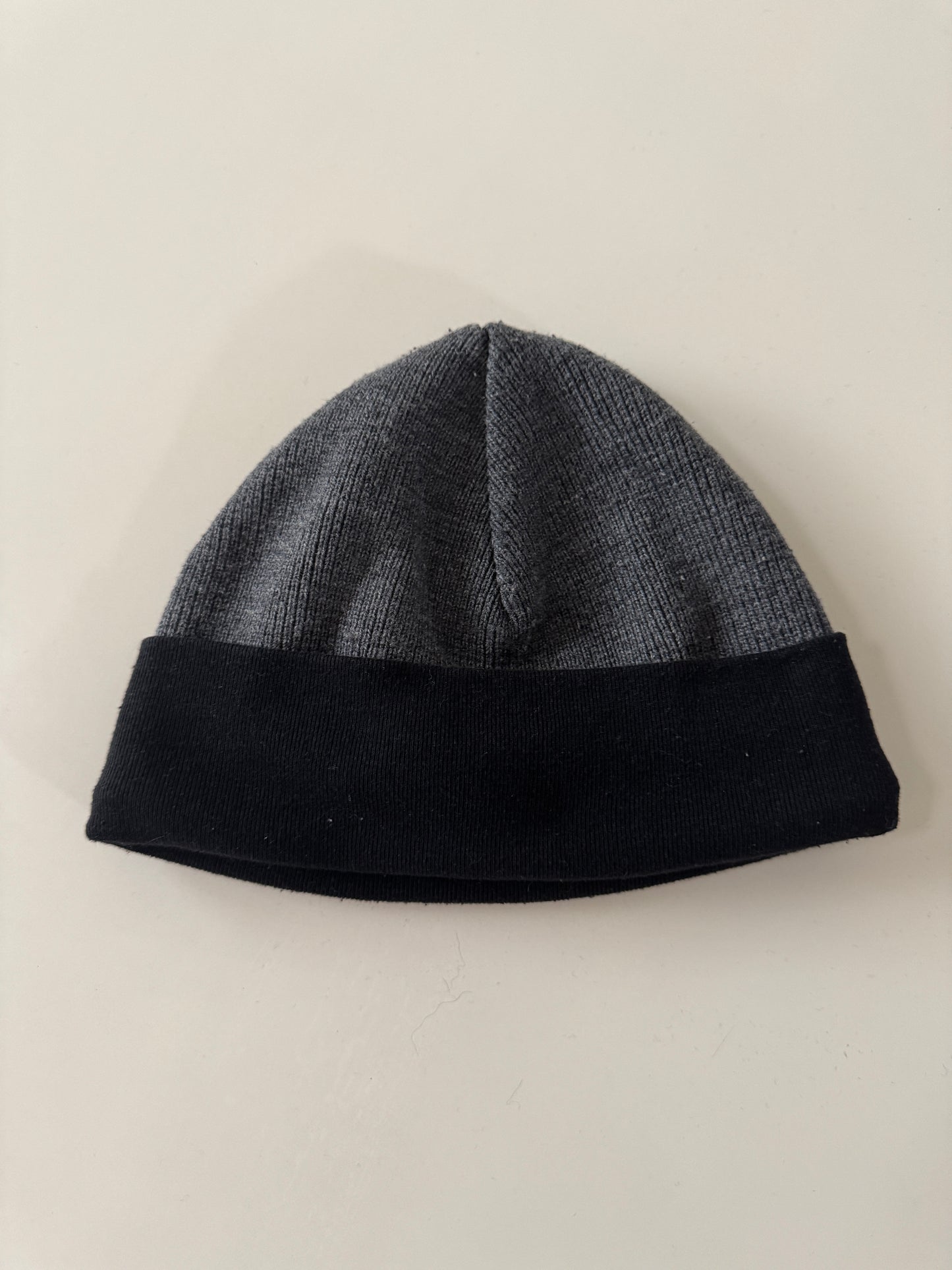 Beanie gris, Talla S, Hombre