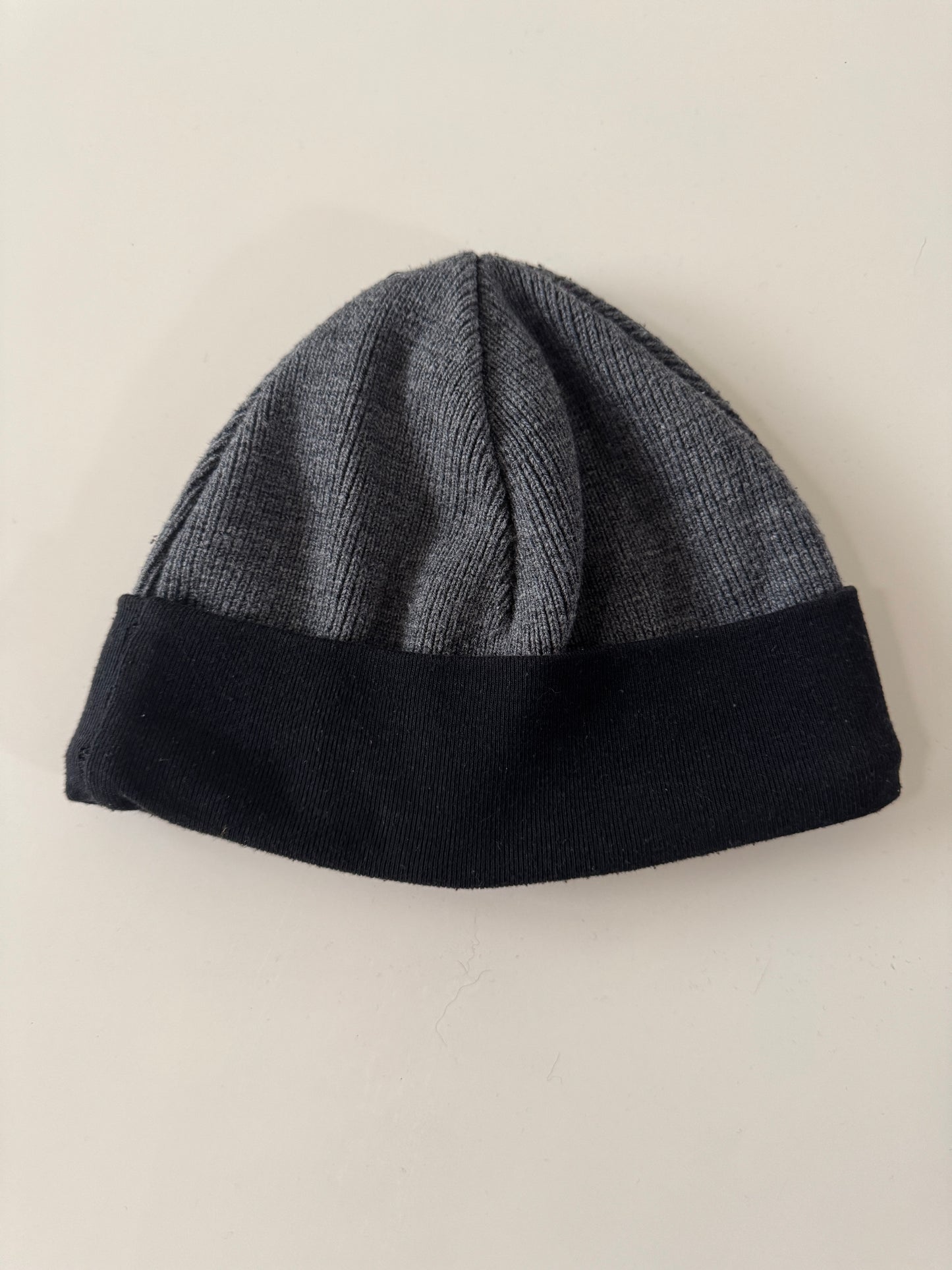 Beanie gris, Talla S, Hombre