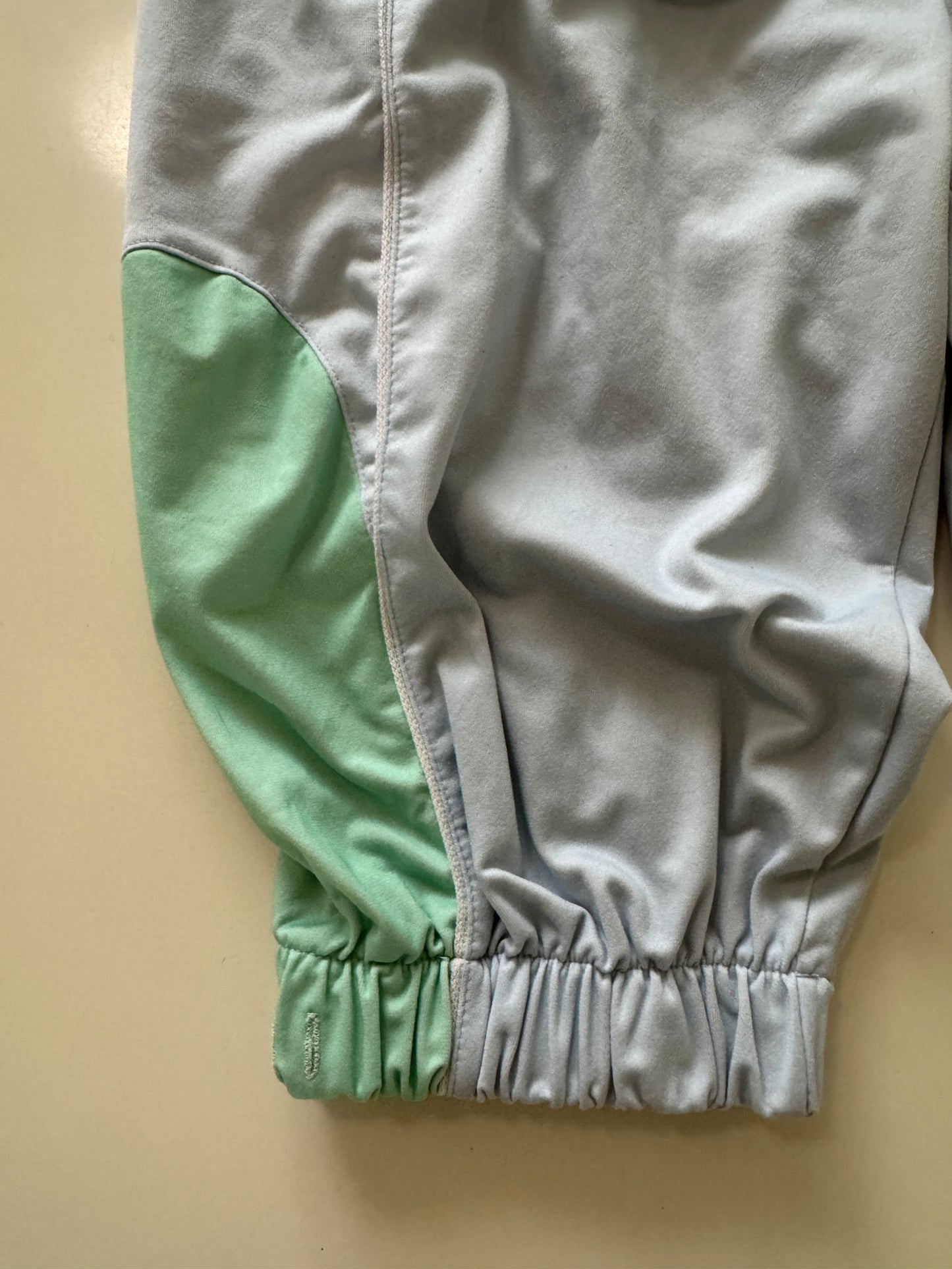 Pants cortos deportivos, Talla M, Mujer, Atletica