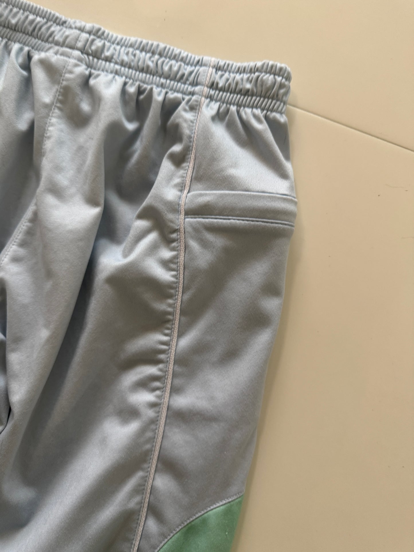 Pants cortos deportivos, Talla M, Mujer, Atletica