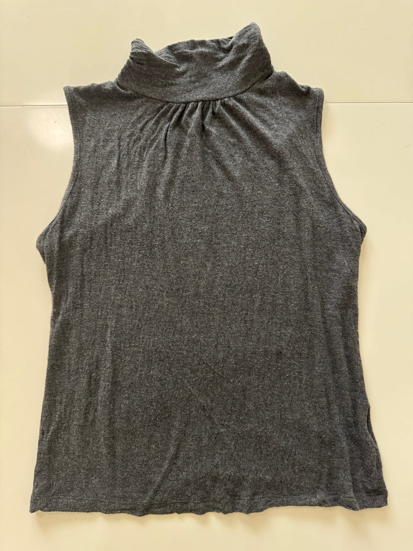 Blusa gris sin mangas, Talla L, Mujer, Pammy
