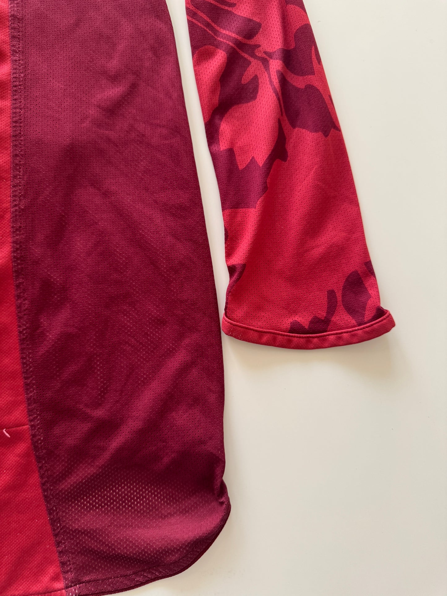 Rompevientos deportivo rojo, Talla M, Mujer, Atletica