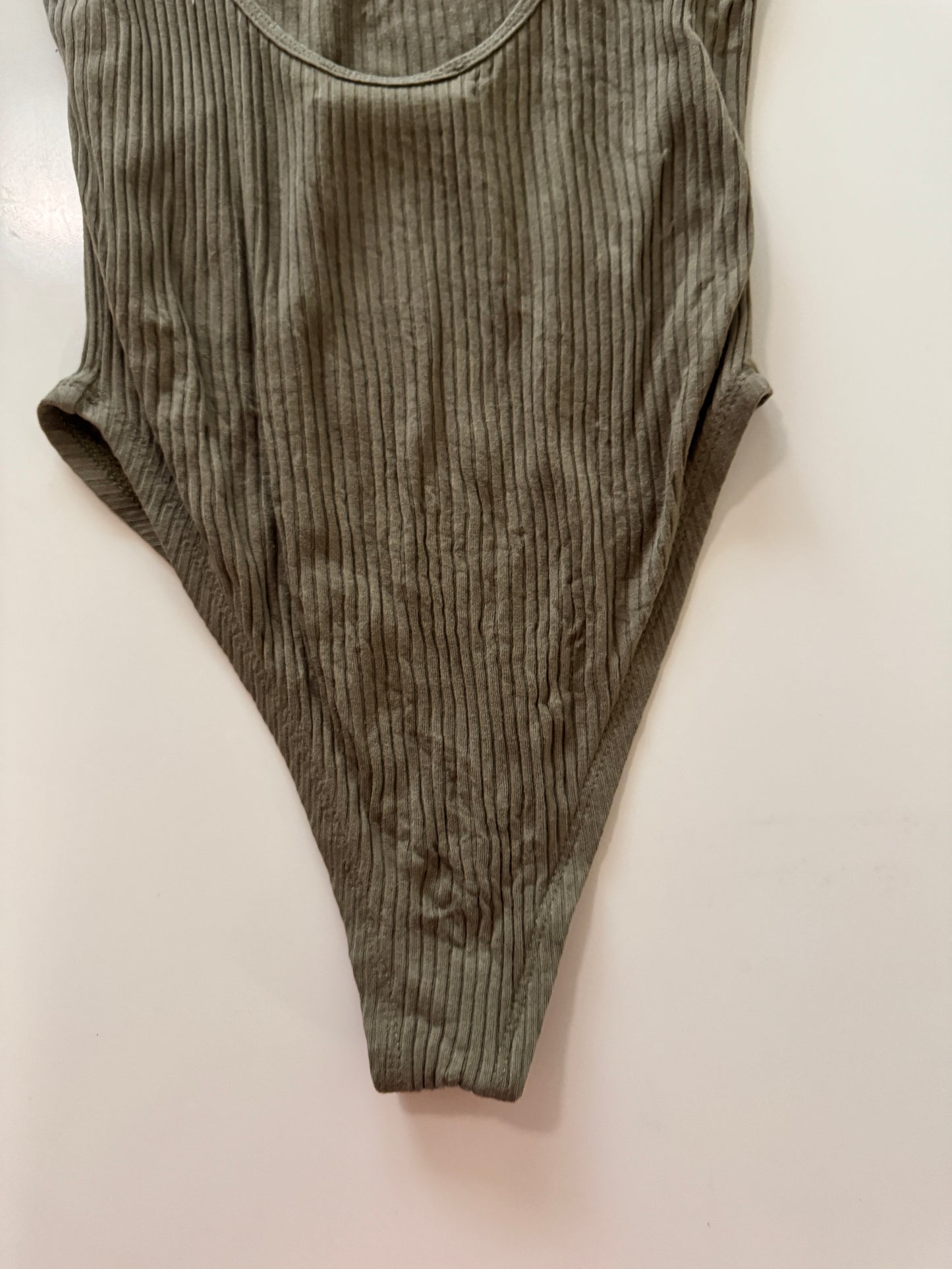 Body verde olivo, Talla S, 26, Mujer, Pull & Bear