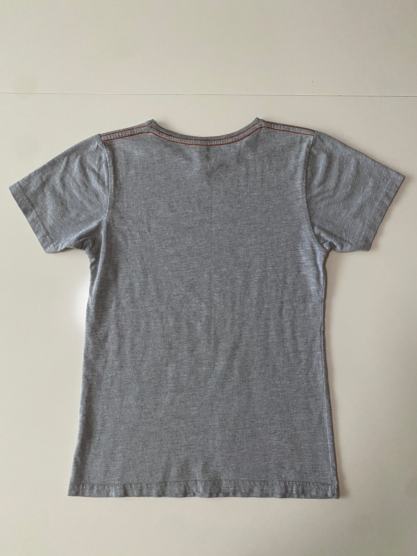 Playera con gráfico gris, Talla 11-12 años, Niño