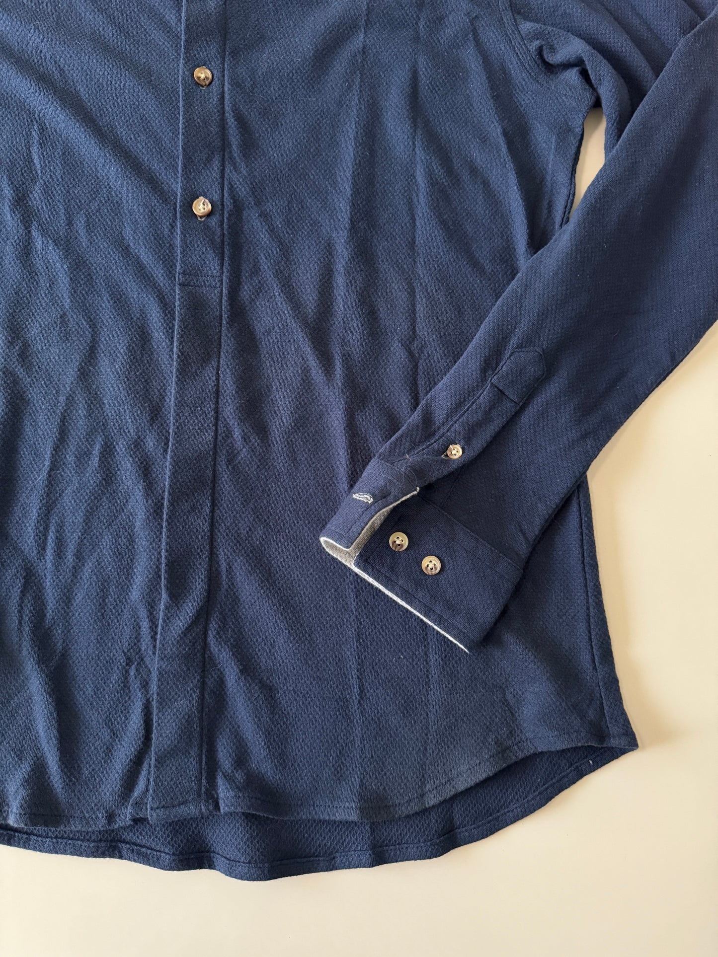 Camisa azul, cuello mao, Talla S, Hombre