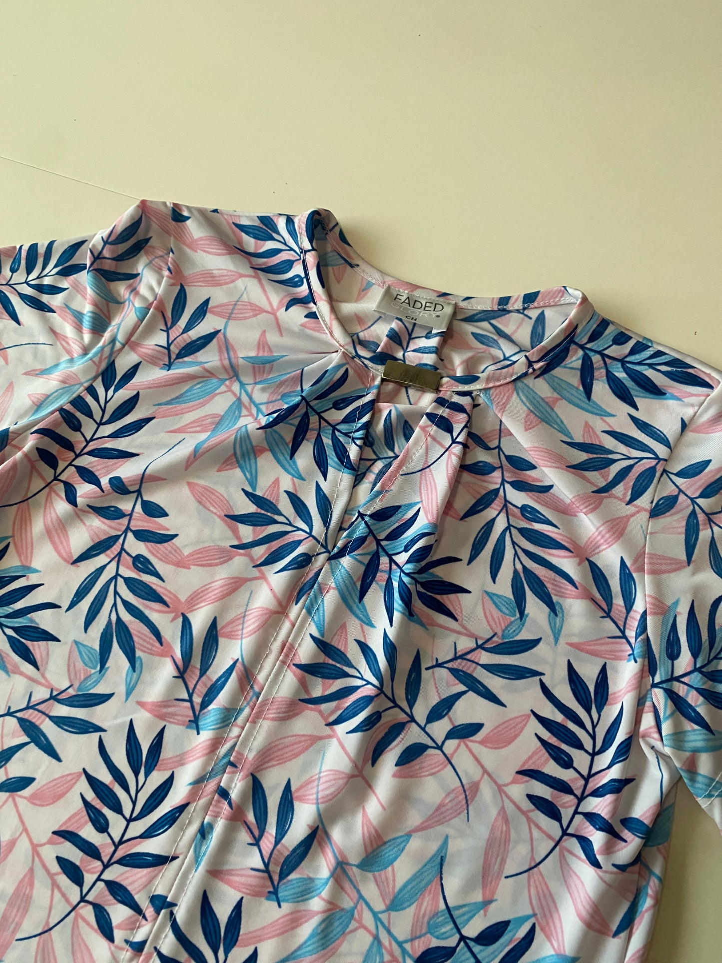 Blusa manga corta estampada, Talla S, Mujer