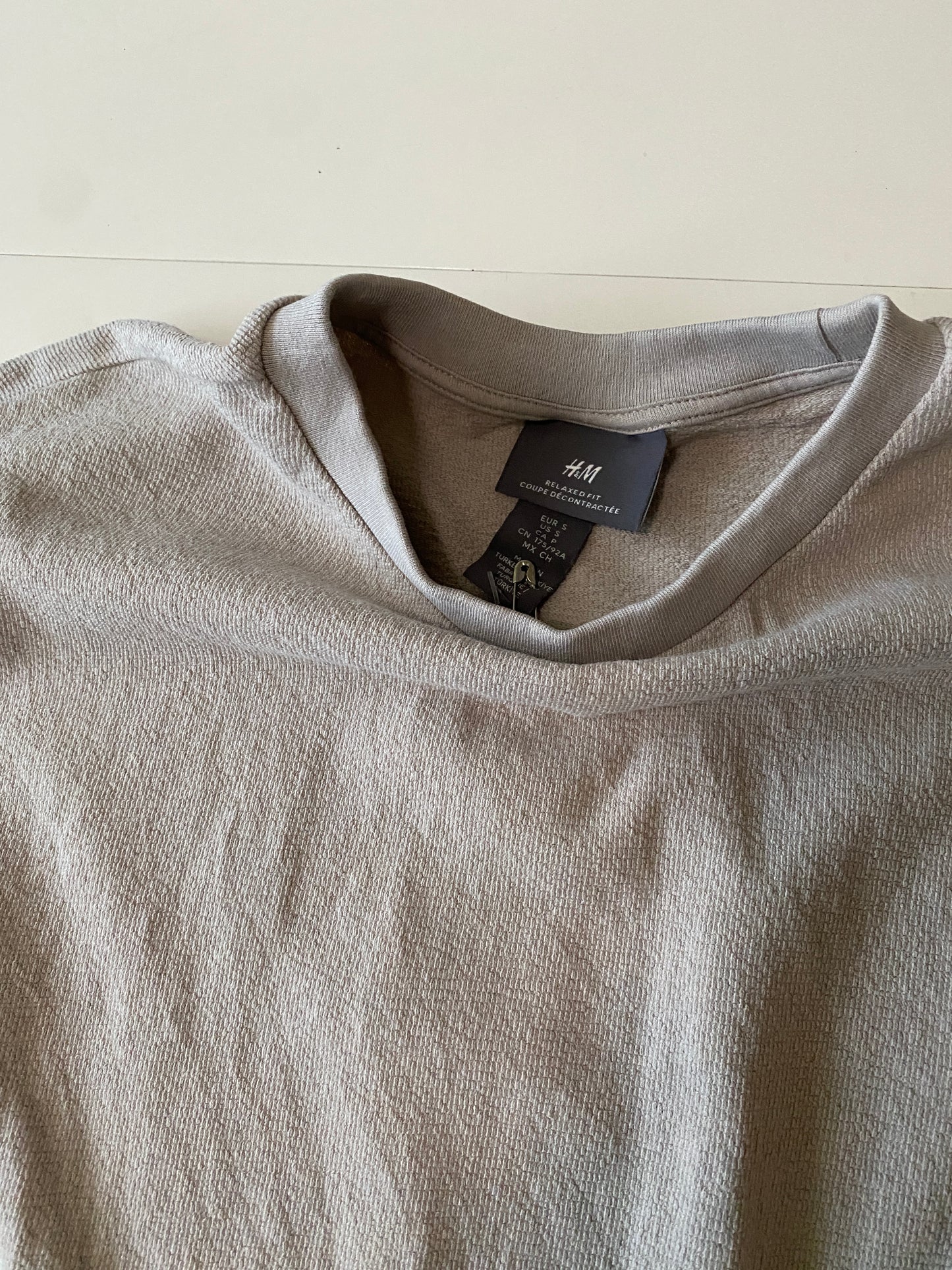 Playera con textura beige, Talla S, Hombre