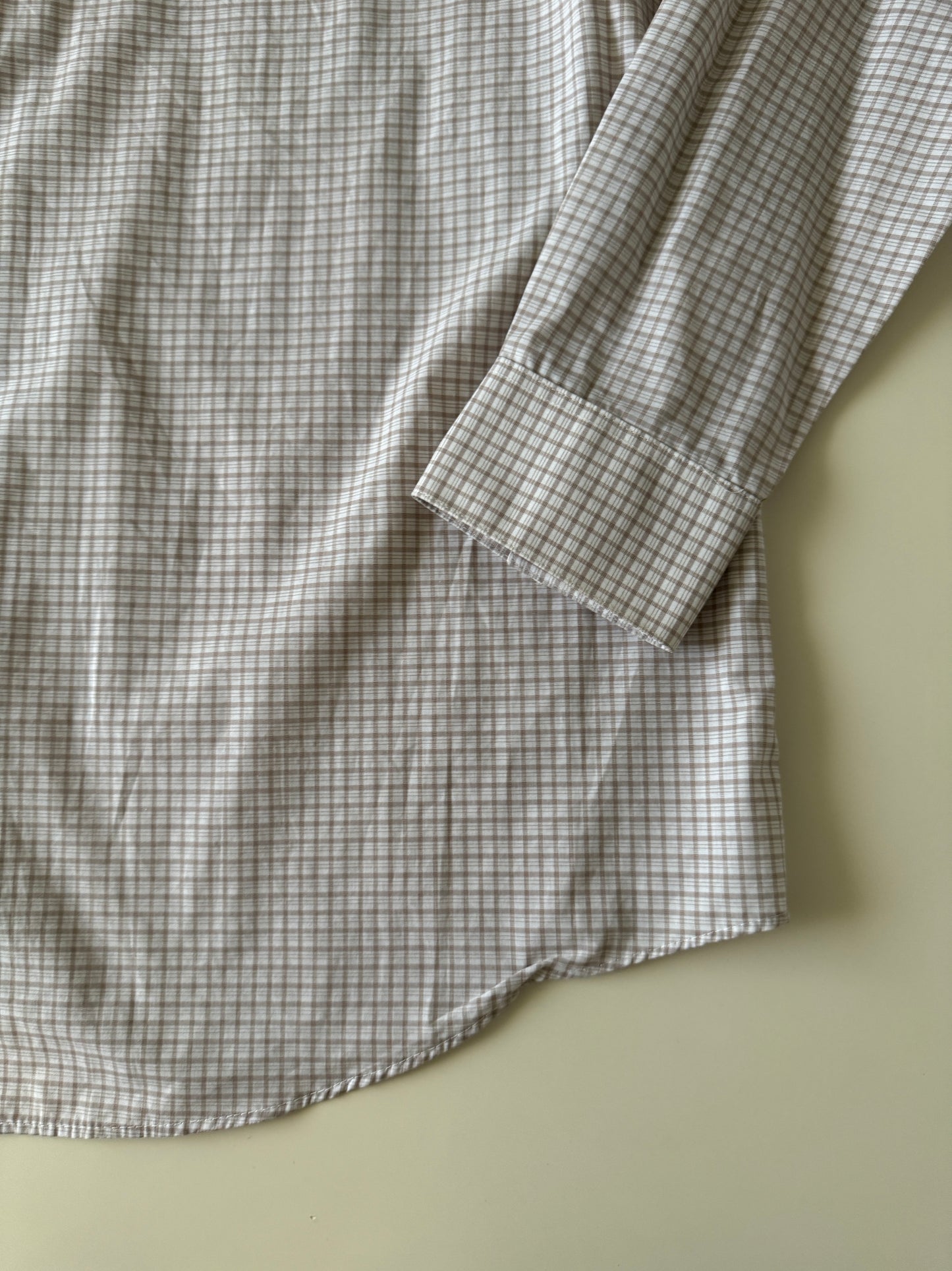 Camisa cuadros pequeños beige, Talla L, Cuello 16.5, Manga 32/33, Hombre