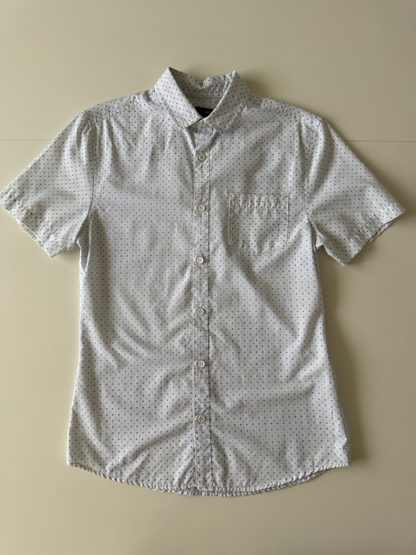 Camisa manga corta estampada, Talla S, Slim Fit, Hombre